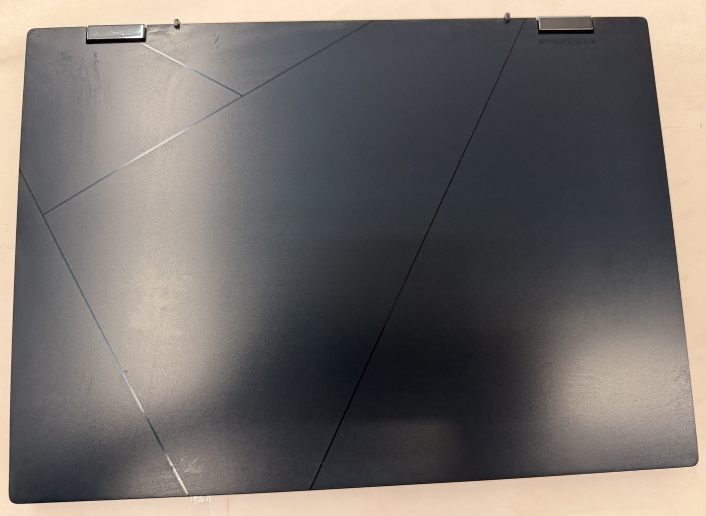 ASUS Zenbook 14 Flip UP3404V 14″ Touchscreen i7 Laptop w/ Pen, Case, Charger
