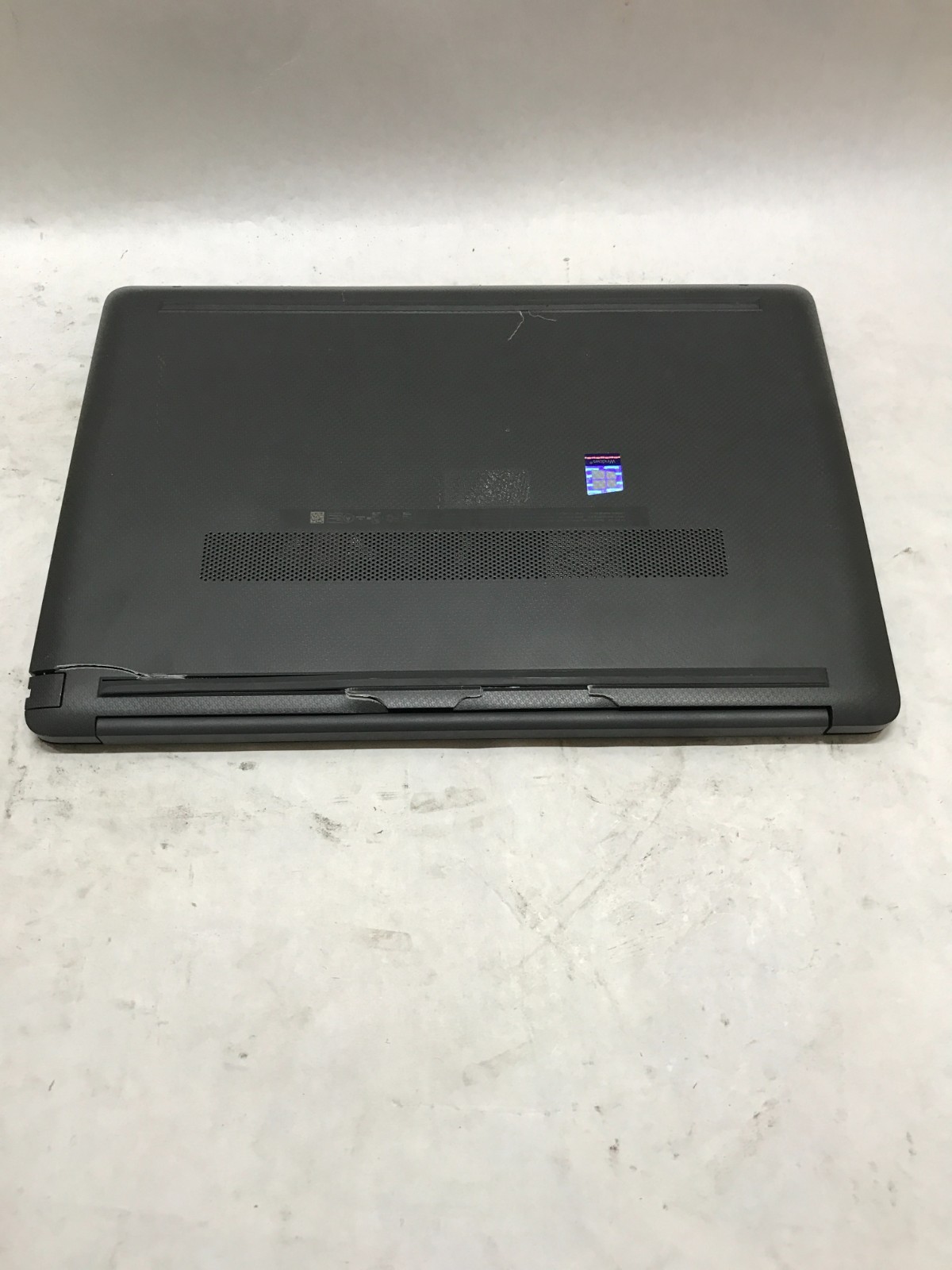 HP 250 G8 15″ Intel Core i5 NO RAM NO SSD/OS For Parts BIOS LOCKED READ DESC -DW