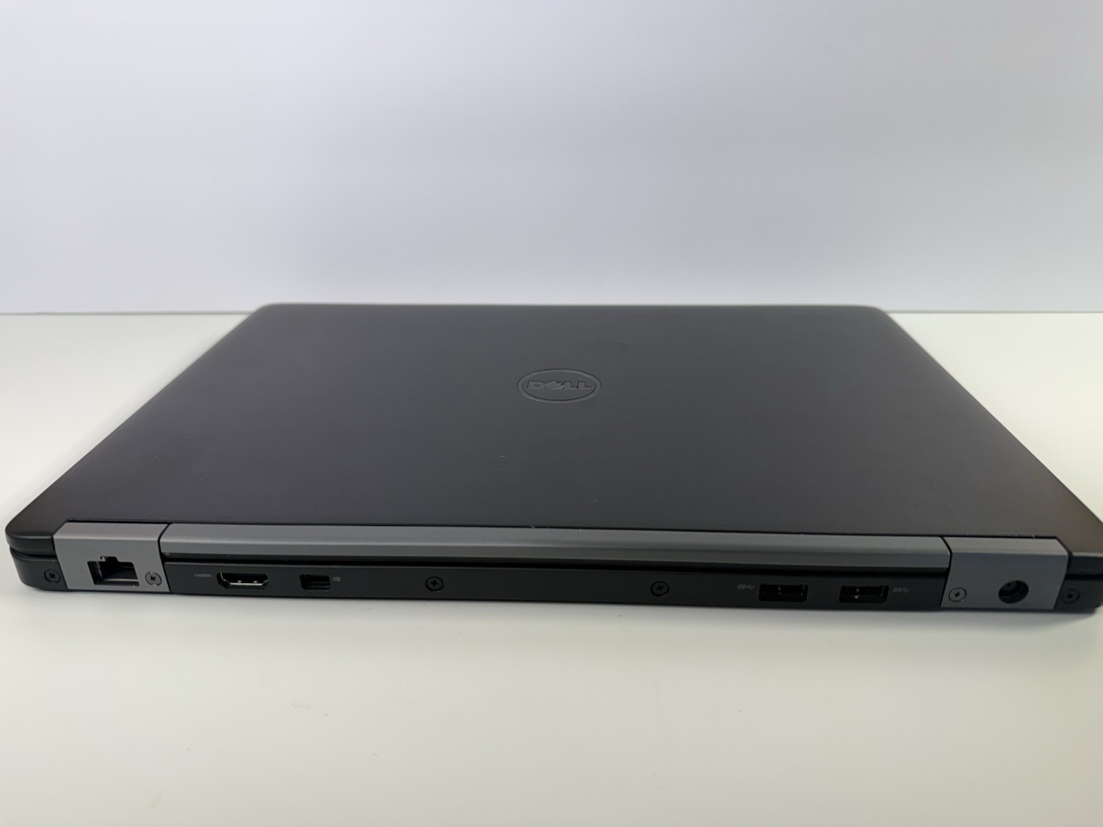 Dell Latitude E7470 Intel Core i5-6300U 2.40GHz 14″ HD 8GB With Dock No HD