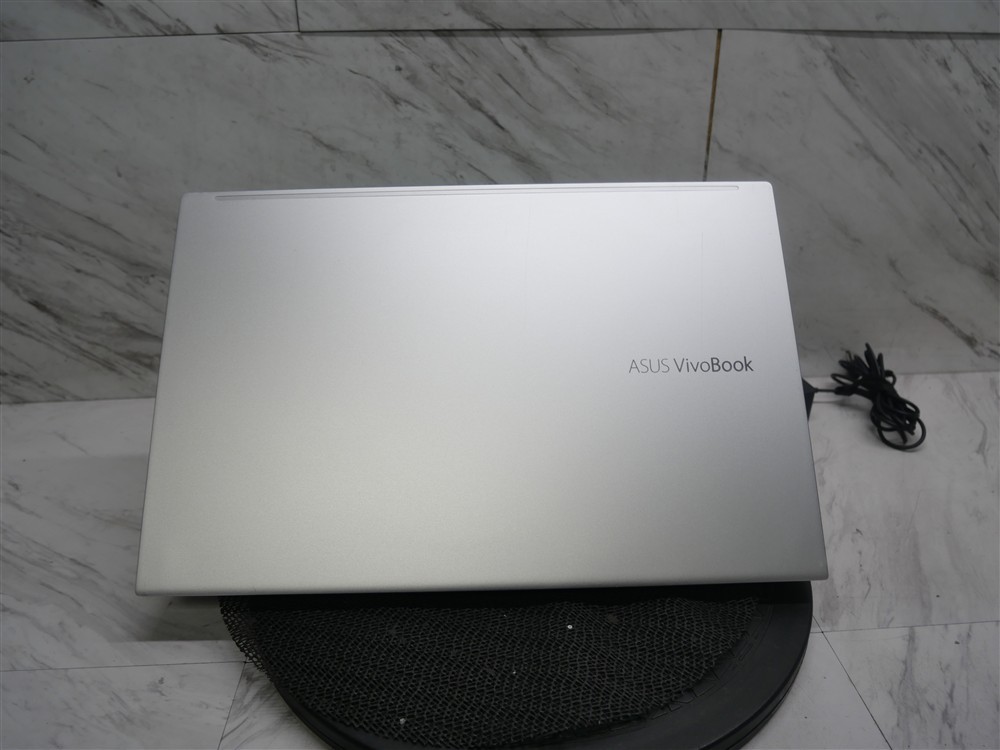 Asus VivoBook 15 K513E 15.6″ i7-1165G7 11th GEN 12GB RAM w/ Battery & AC Adapter