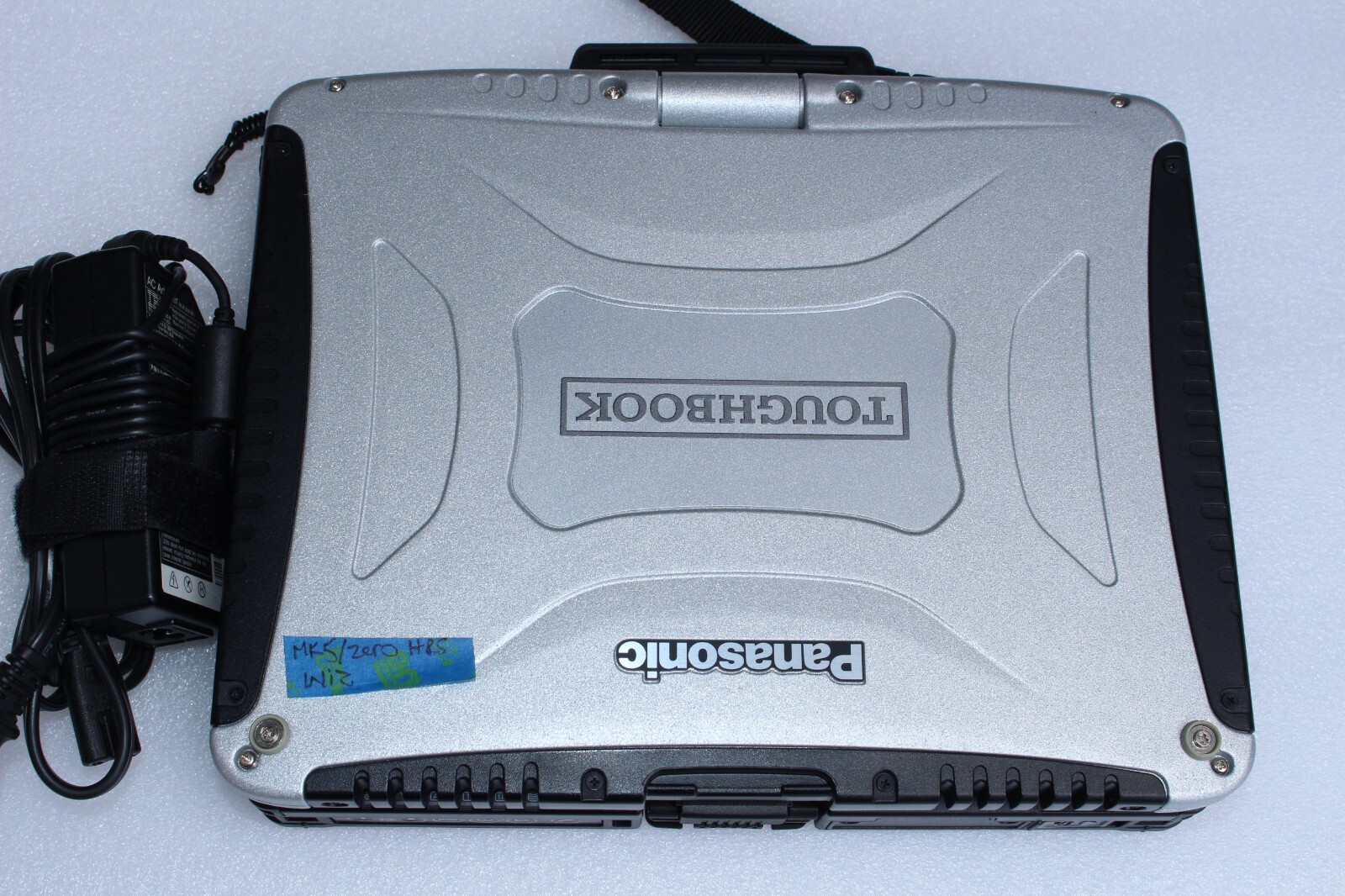 Panasonic Toughbook CF-19 MK-5 Core i5-2520M 16GB/ 512GB SSD/ Win10 PRO64/0-HR