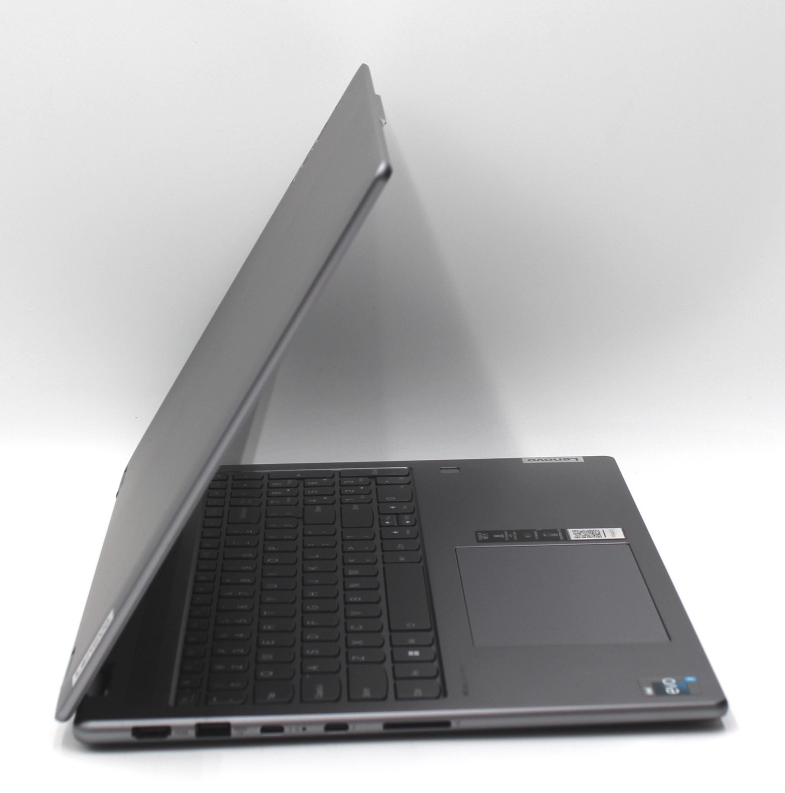 Lenovo Yoga 7 16IAP7 i7-1260P – 16GB/ 512GB – 16″ Screen – Windows 11 Pro