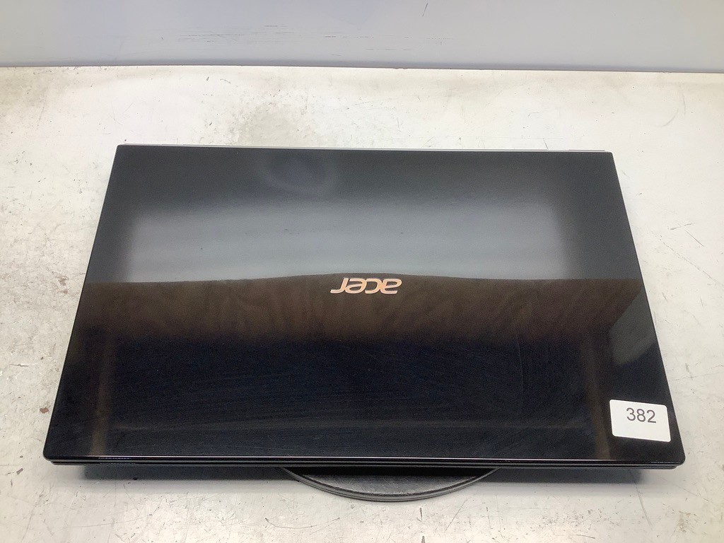 Acer Aspire V3 771G-6851 Intel i5-3210M 6 GB NO HDD Nvidia GeForce GT 440M 2GB