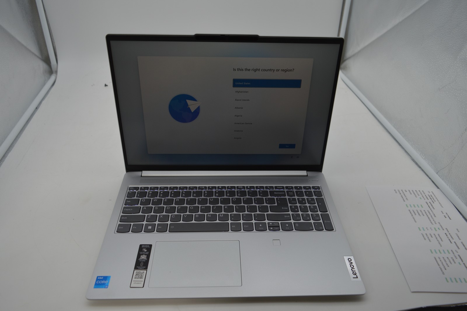 Lenovo IdeaPad Slim 5 16″ Laptop Core i5-1335U 8GB RAM 512GB SSD PC1744400