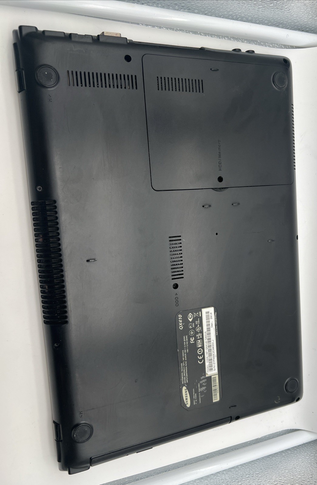 Samsung Notebook NP-QX410 Core i5 M480 @2.67GHz Ram:8GB/ 750GB