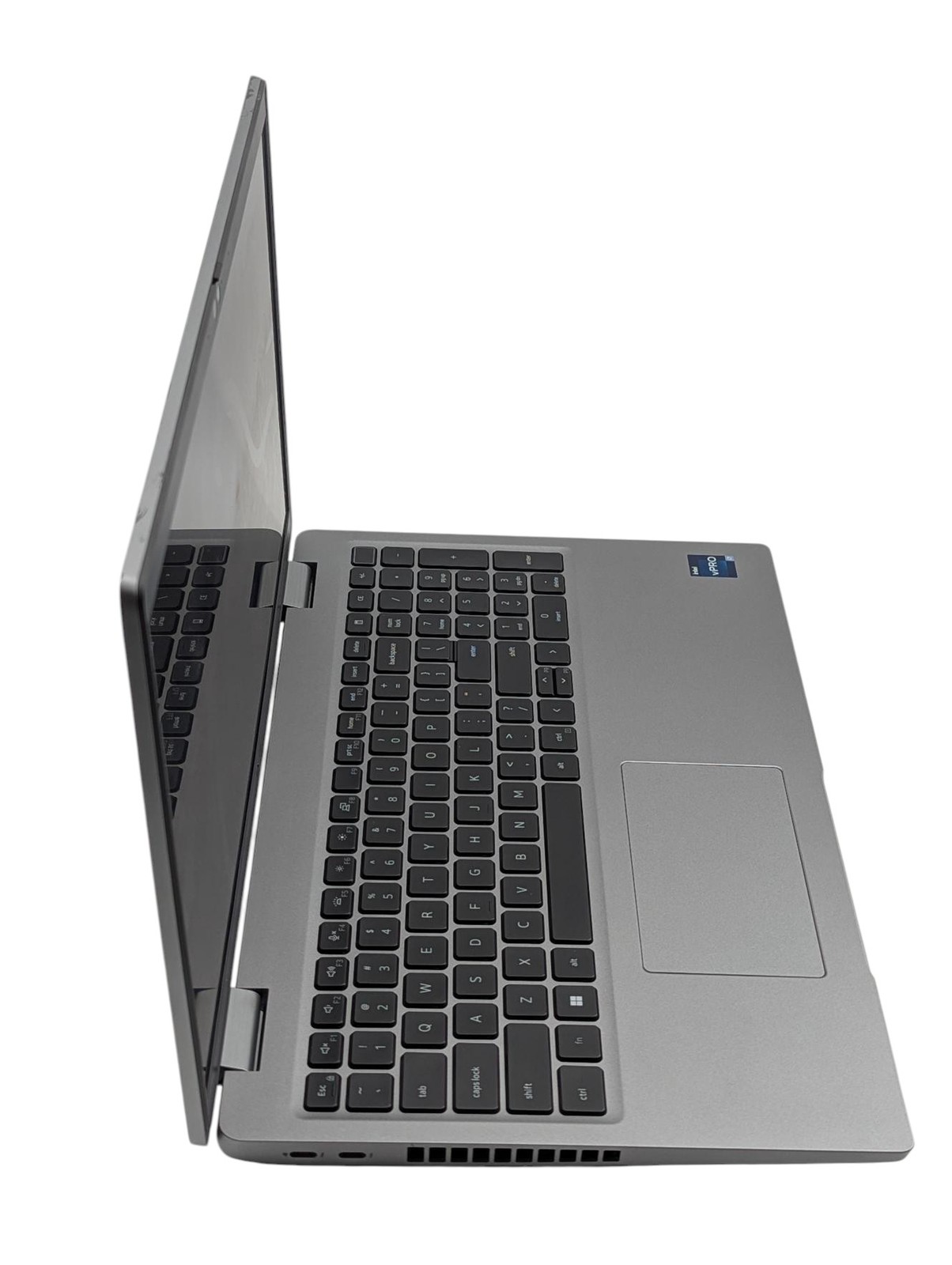 Dell Latitude 5530 15″ – i7-1265U – 32GB RAM – 512GB SSD – Grade D