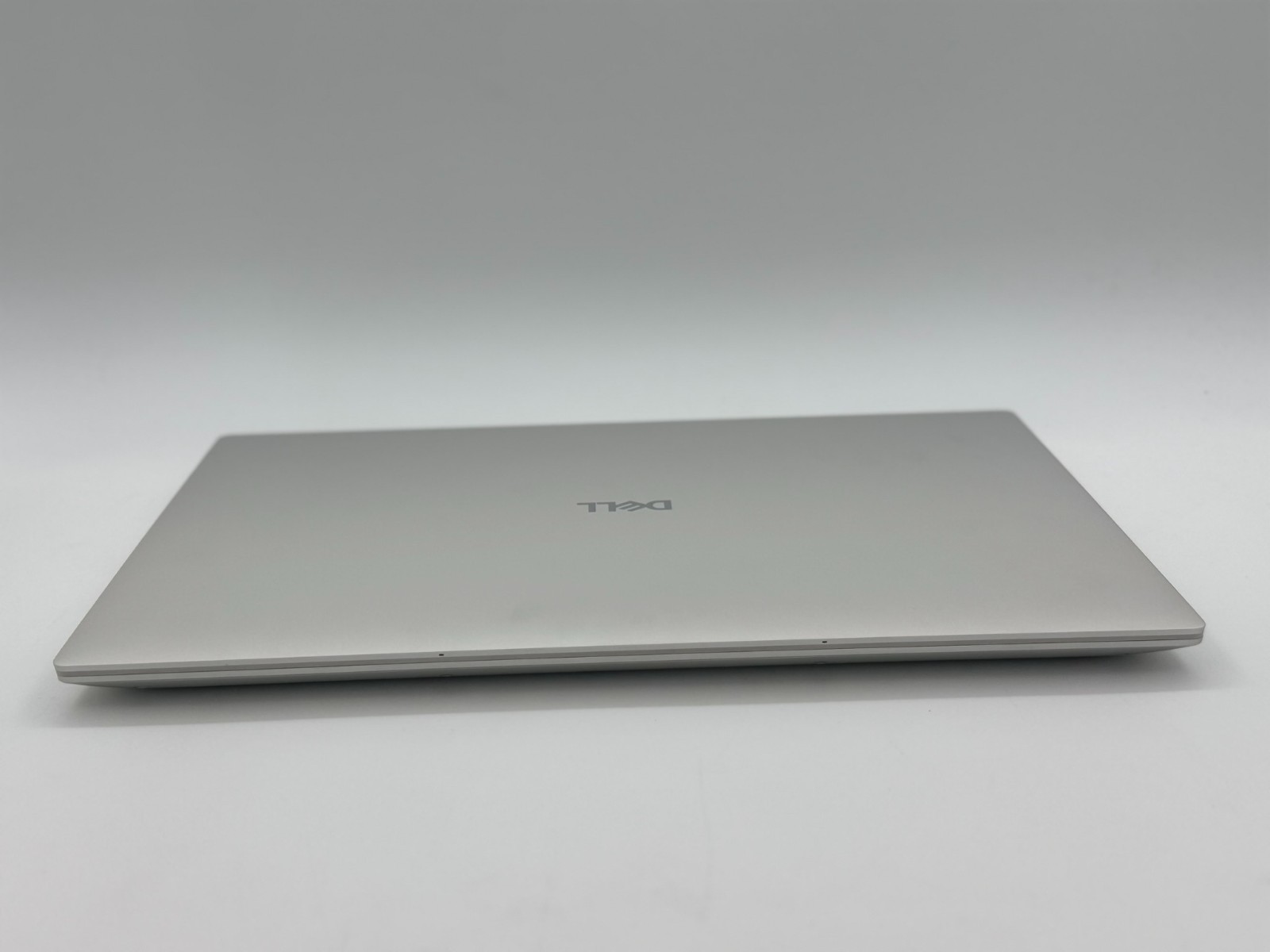 Dell XPS 16.3″ 4K OLED Touch Intel Ultra 7 255H 32GB 1TB RTX 5050 Win11 Laptop
