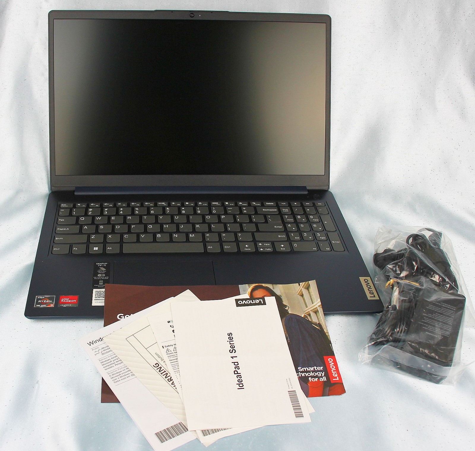 LENOVO IdeaPad 1-15AMN7 ~ AMD Ryzen/ 15.6″/ 4G RAM/ 128G SSD~ NEW, VIDEO ISSUE