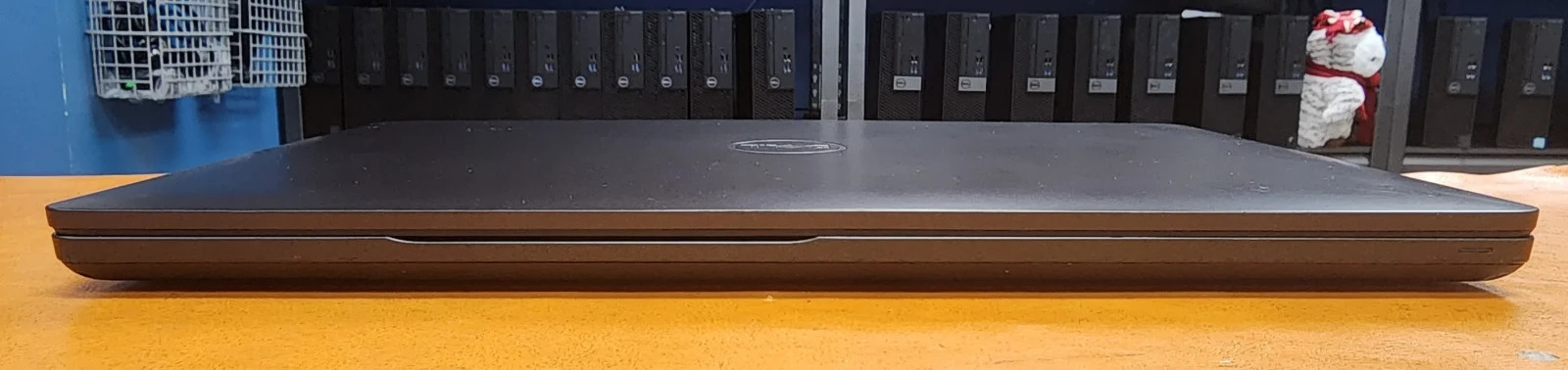 Dell Latitude 5500 – Intel Core i7-8th Gen, 256GB SSD, 12 GB PC4 RAM, Windows 11