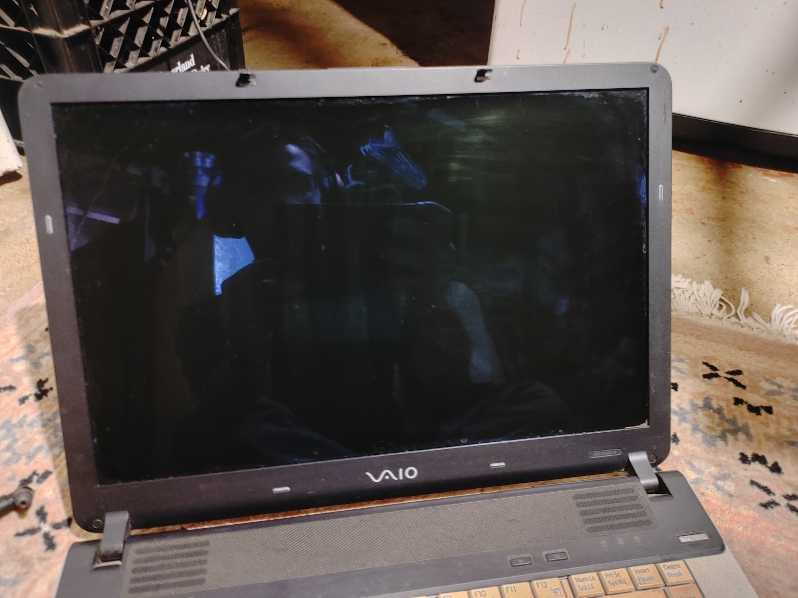Sony Vaio VGN-FS640/W PCG-7A2L Laptop NO OS/BATTERY