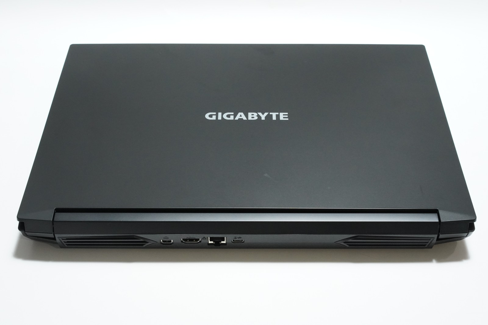 GIGABYTE A5 X1 Gaming Laptop Ryzen 9 5900HX 32GB 512GB+1TB RTX 3070 FHD 240Hz