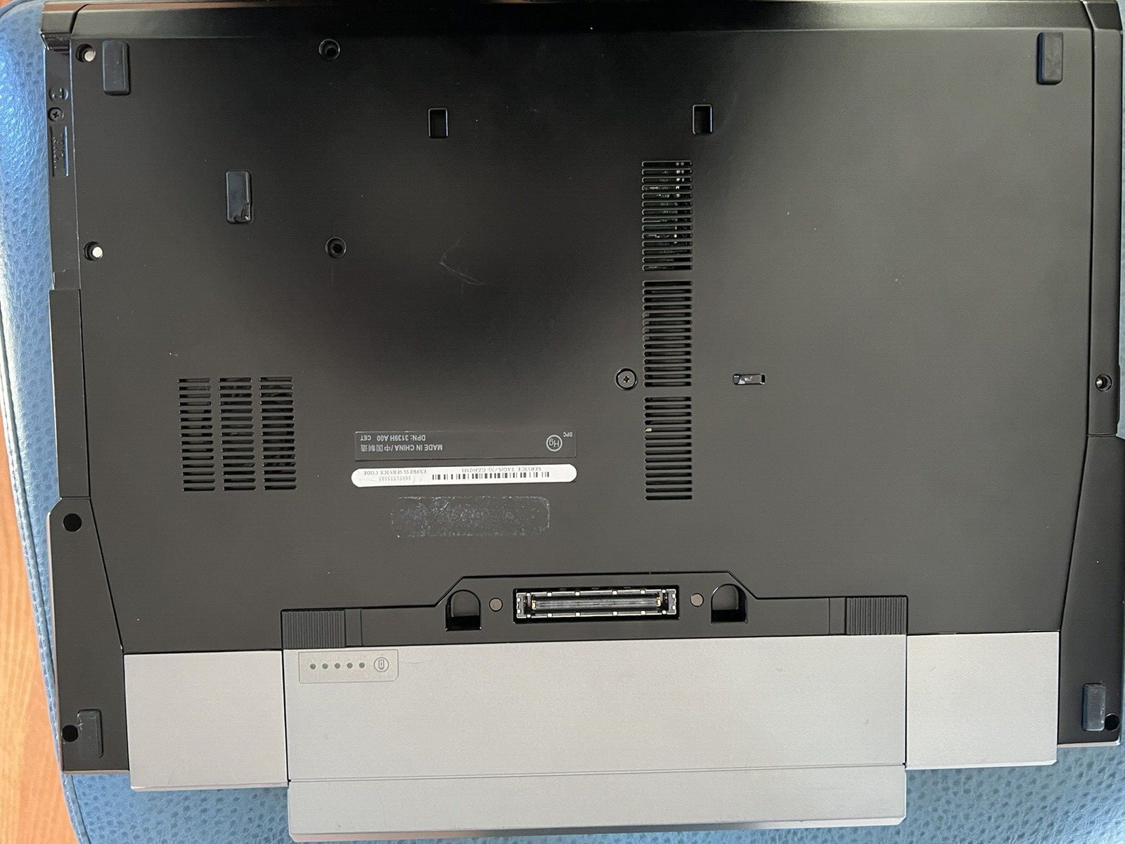 Black Dell Latitude E6500 Intel Core No HDD FOR PARTS OR REPAIR