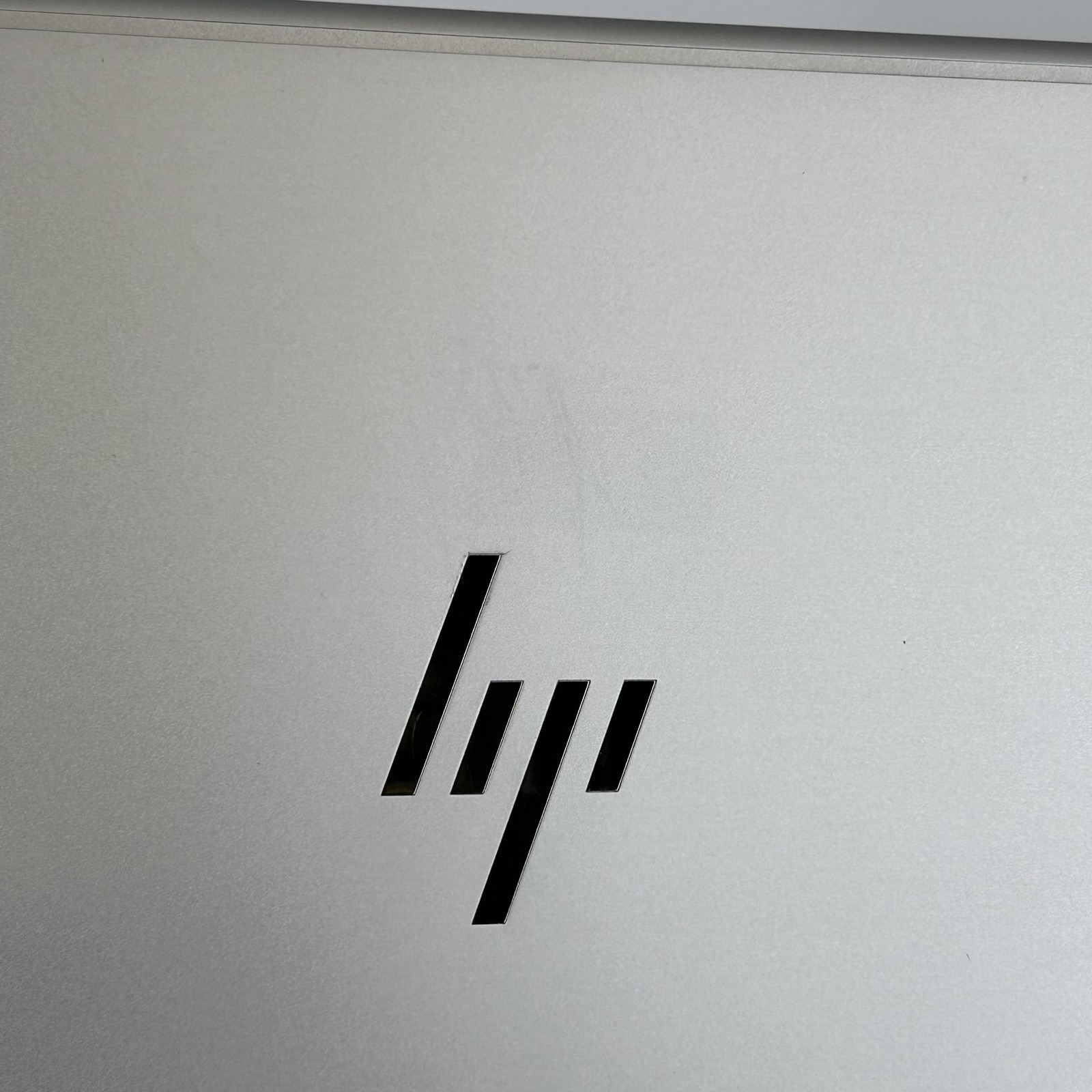 HP Elitebook 840 G10 14 FHD+ 1.6 GHz i5-1345U 16GB 512GB SSD – GOOD