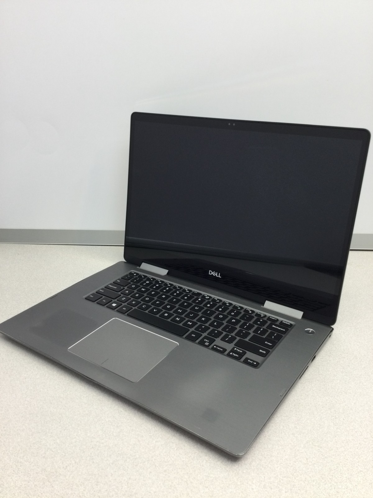 dell inspiron 7573 intel core i5-8250u cpu 1.60ghz 15.6”