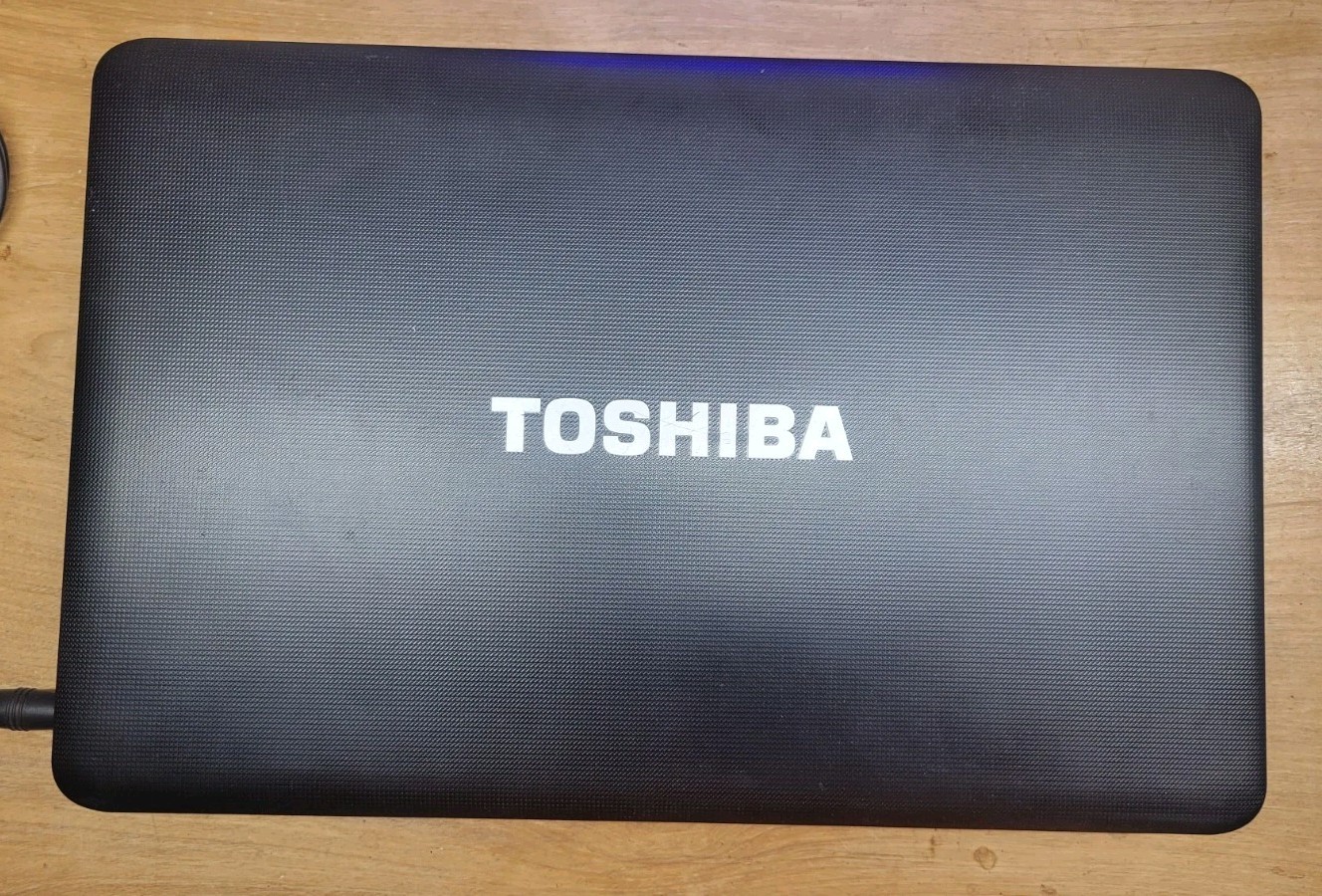 Toshiba Satellite C655D-S5200 laptop 15.6 Screen AMD 3GB RAM 300GB