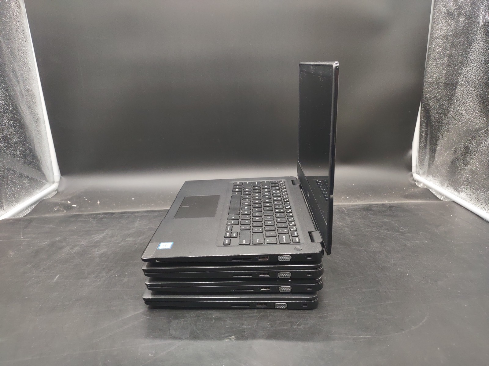 Lot of 4 Dell Latitude 3400 i5 8265U @ 1.60Ghz 8GB RAM NO SSD NO OS