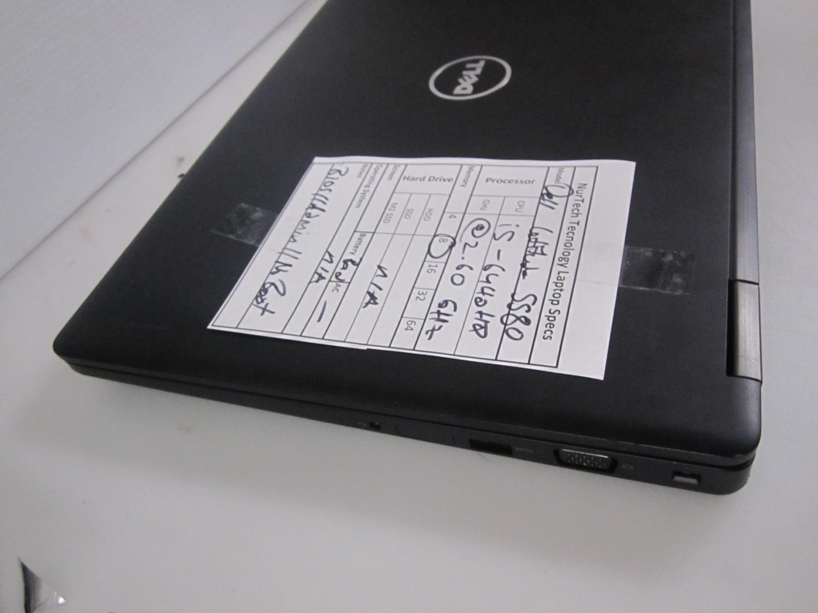 Dell Latitude 5580 15.6″ i5-6440HQ 2.6GHz 8GB No HDD/OS/AC BIOS Laptop + AC BIOS