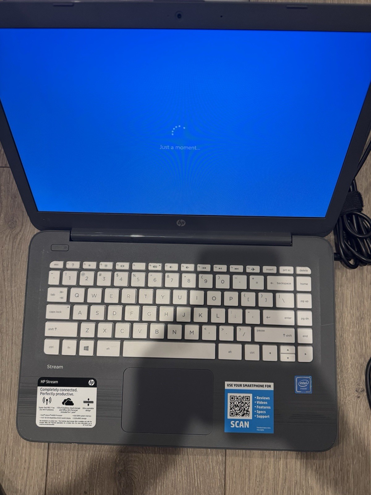 HP Stream 14-cb012wm 14″ (32GB eMMC, Intel Celeron N3060. 1.6 GHz, 4GB) Laptop