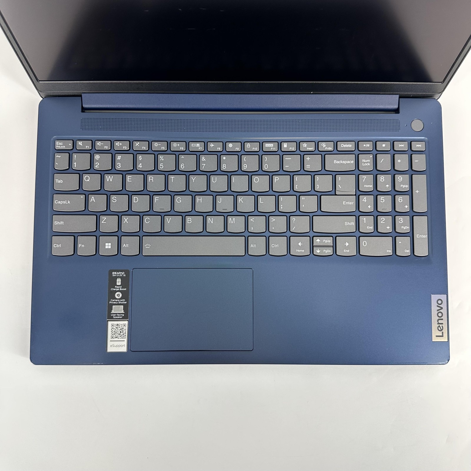 Lenovo IdeaPad Slim 3 15.6 FHD TOUCH 1.2 GHz i3-1315U 8GB 512GB SSD Good