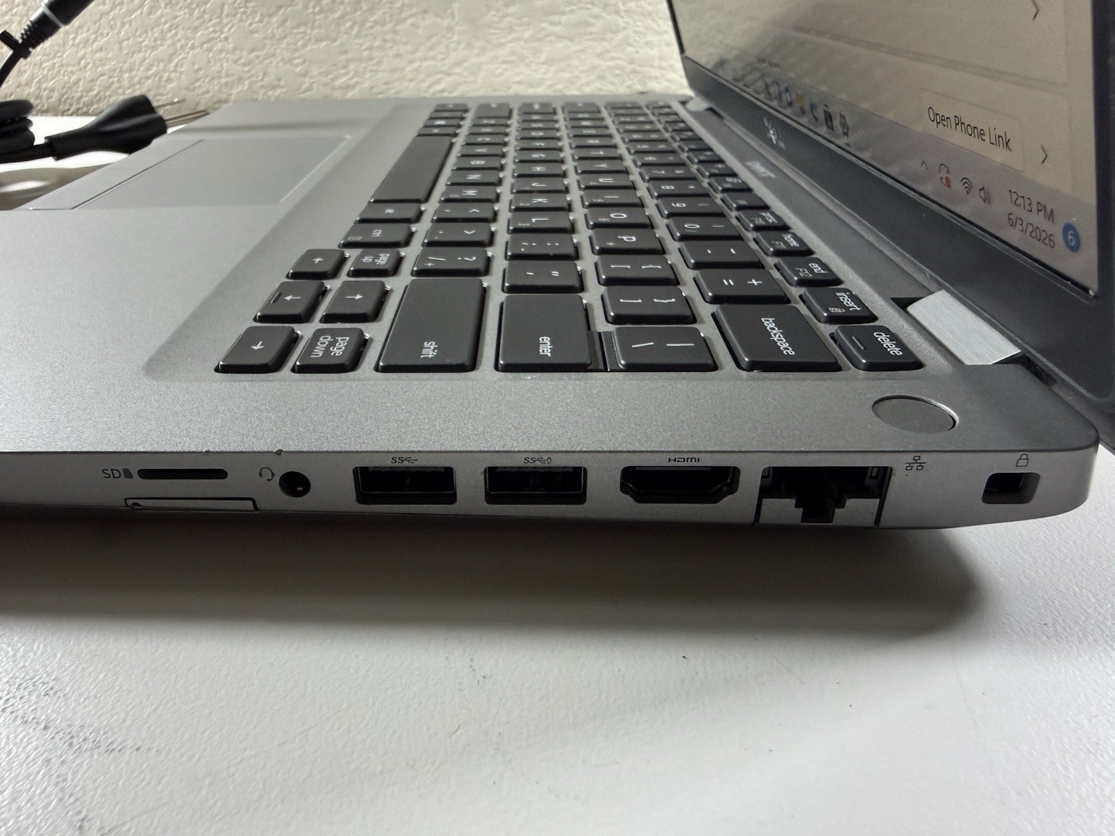 Dell Latitude 5411 14″ FHD Touch i5-10400H 4GB RAM 128GB SSD Win11 No Battery