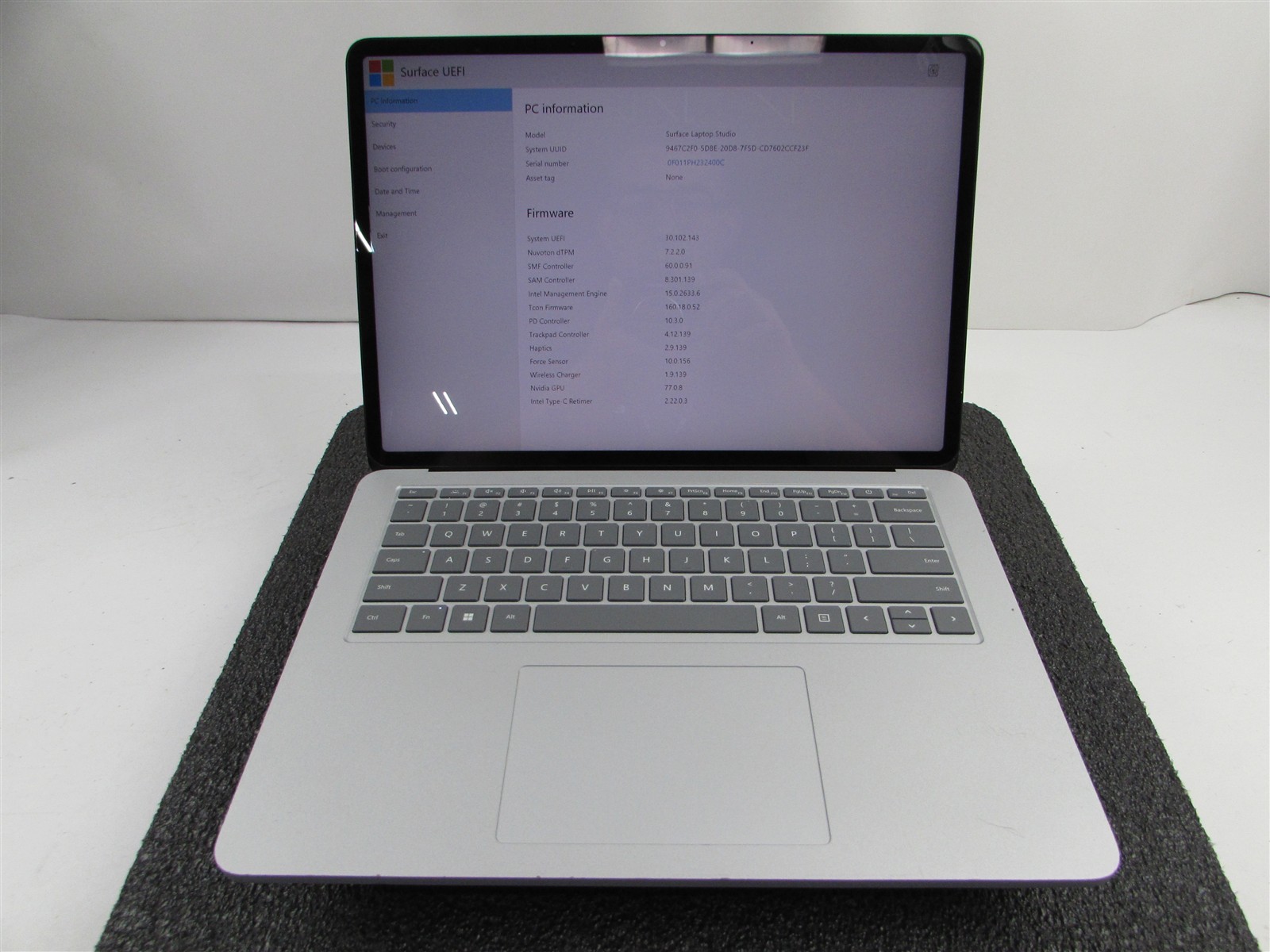 Microsoft Surface Laptop Studio 1964 i7-11370H 1TB SSD 32GB RTX A2000 *No A/C*