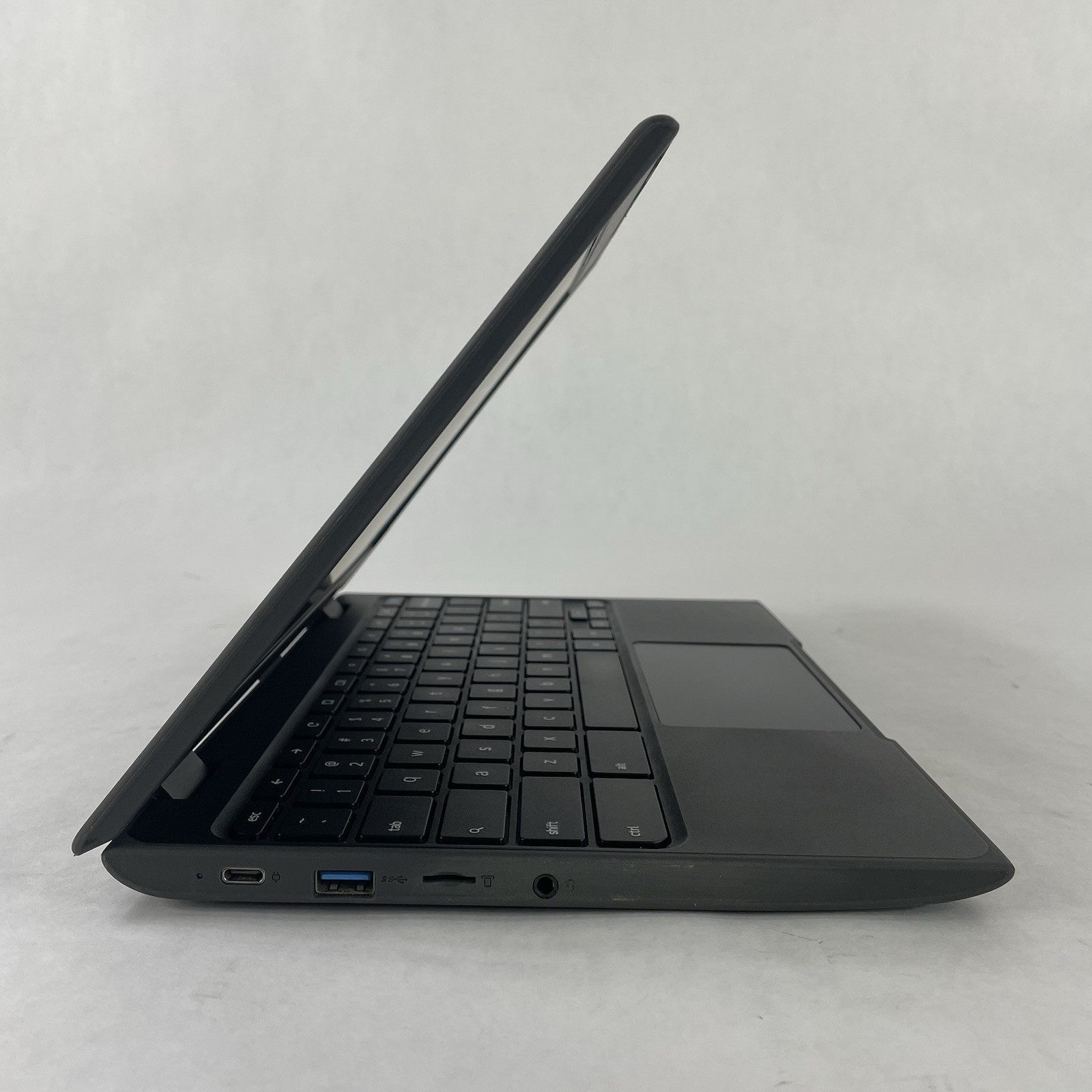 Lenovo 100e ChromeBook 81ER 11.5″ Celeron N3350 1.10 GHz 4GB RAM 16GB SSD – READ