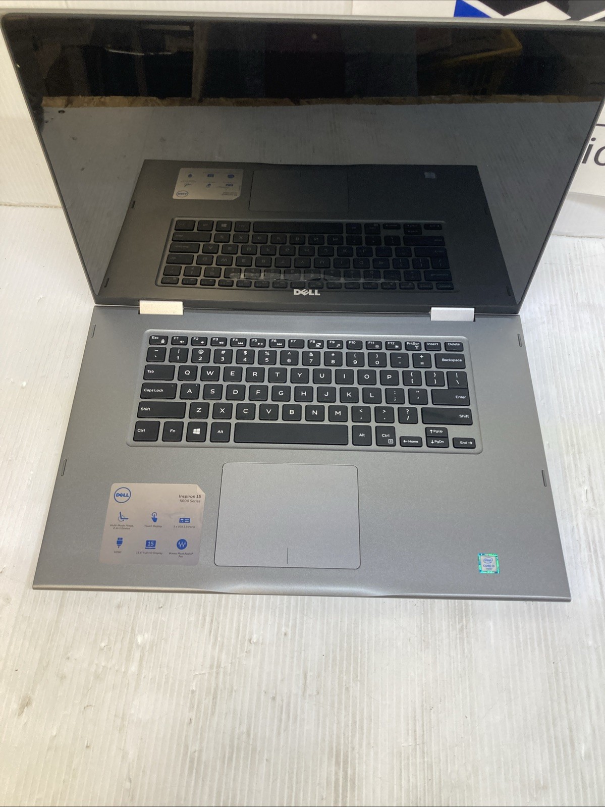 Dell Inspiron 15-5568 Intel Core i3-6100U 2.30GHz 4GB NO HDD Boot to BIOS