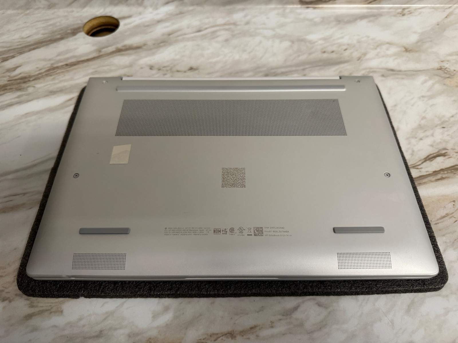 HP EliteBook 8 G1i 14 AI Touch Laptop Ultra 7 268V 32GB DDR5 1TB SSD W11 Wtty