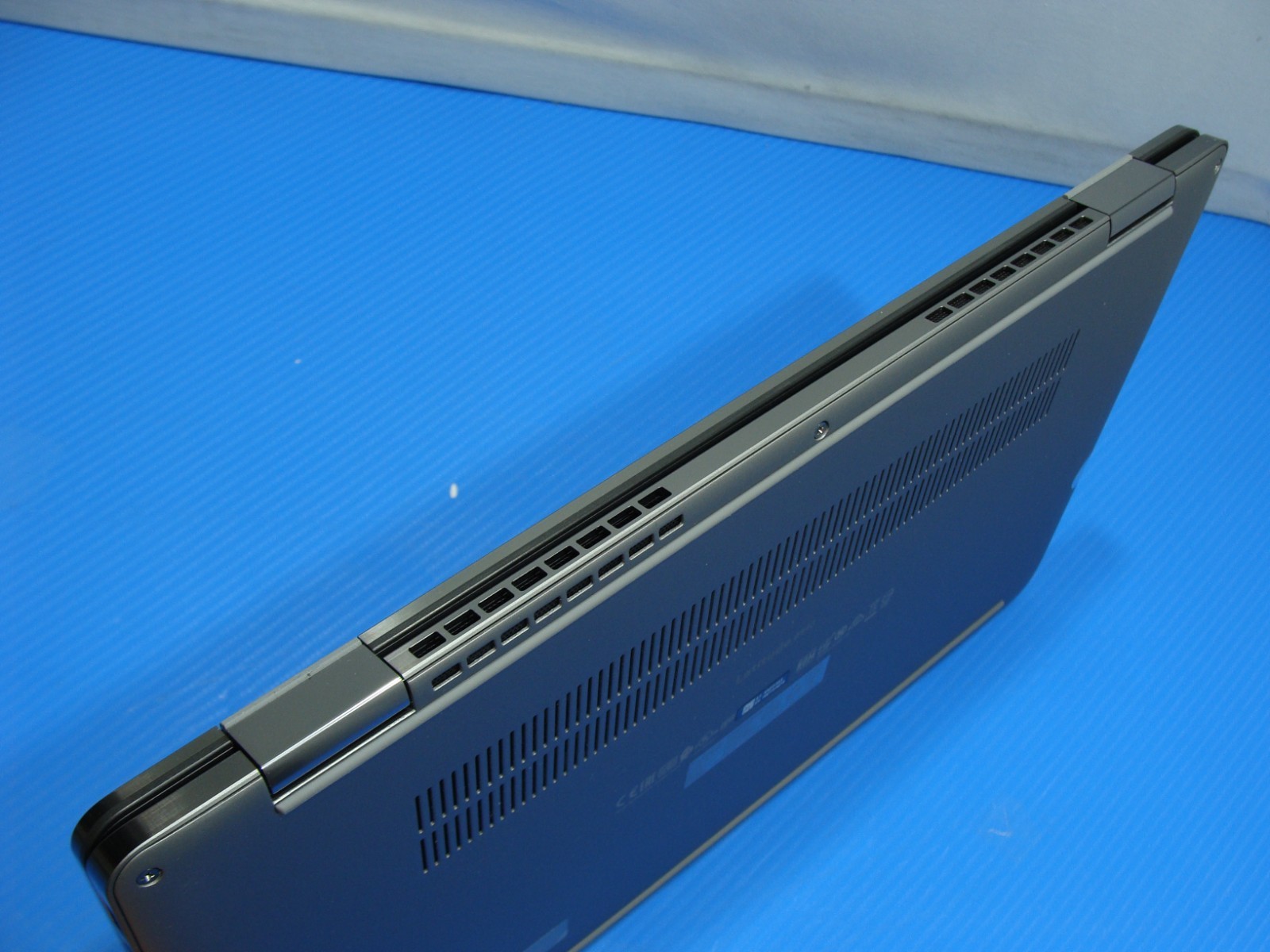 Dell Latitude 9510 15″ FHD TOUCH intel core vPro i7-10810U 1.1GHz 16GB 512GB +PA