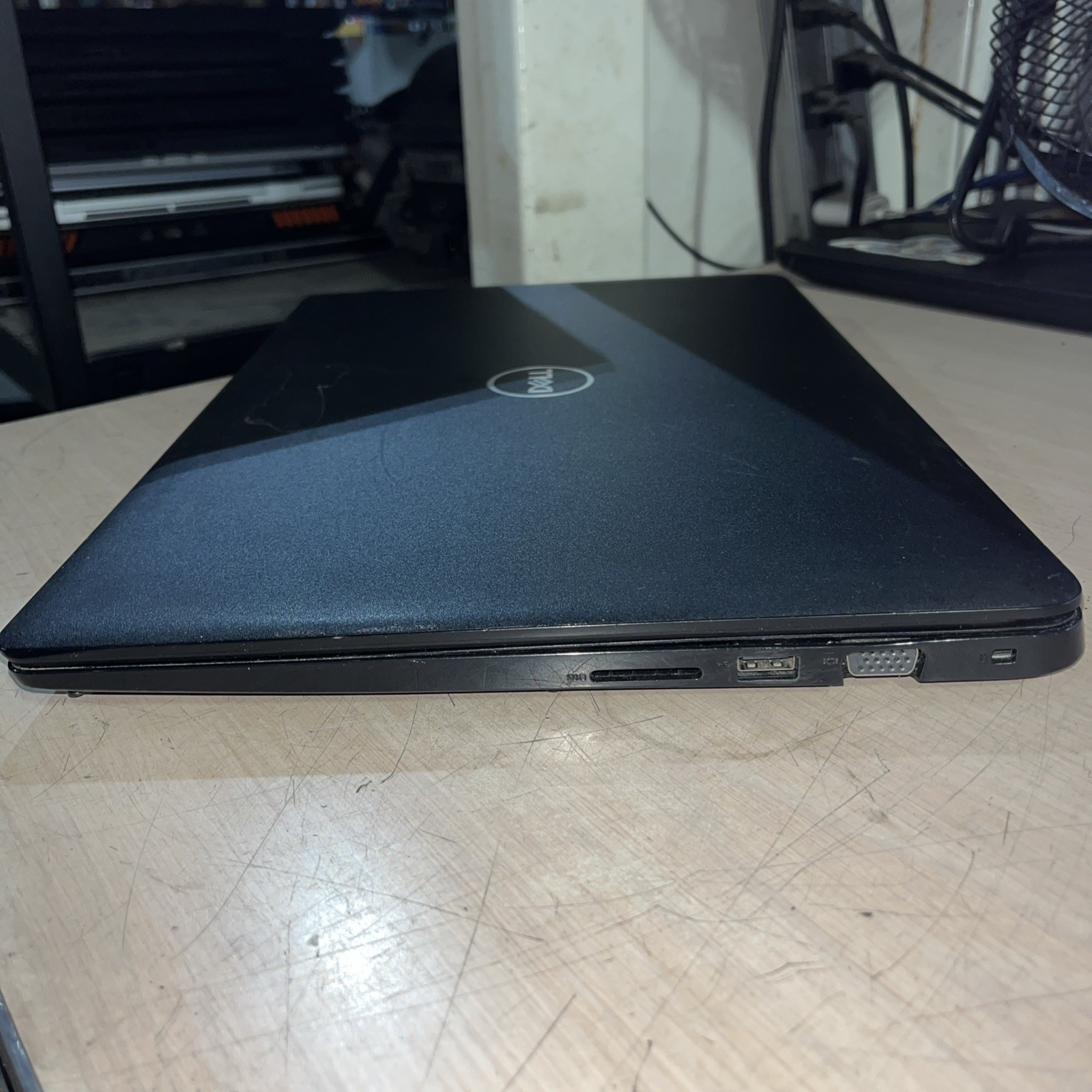 DELL LATITUDE 3500 INTEL CORE I5-8265U 8GB RAM NO HD