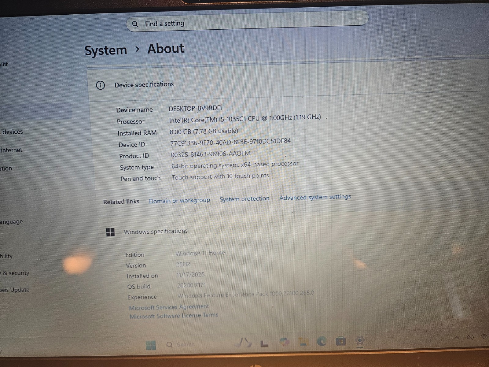 HP Pavlion 15-CS3010NR Intel i5-1035G1, 8GB, 256GB HD Touch Windows 11 Home