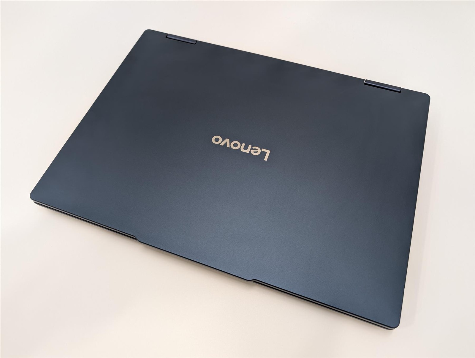 Lenovo IdeaPad 5 2-in-1 14AKP10 16 GB RAM 512 GB SSD Used Excellent