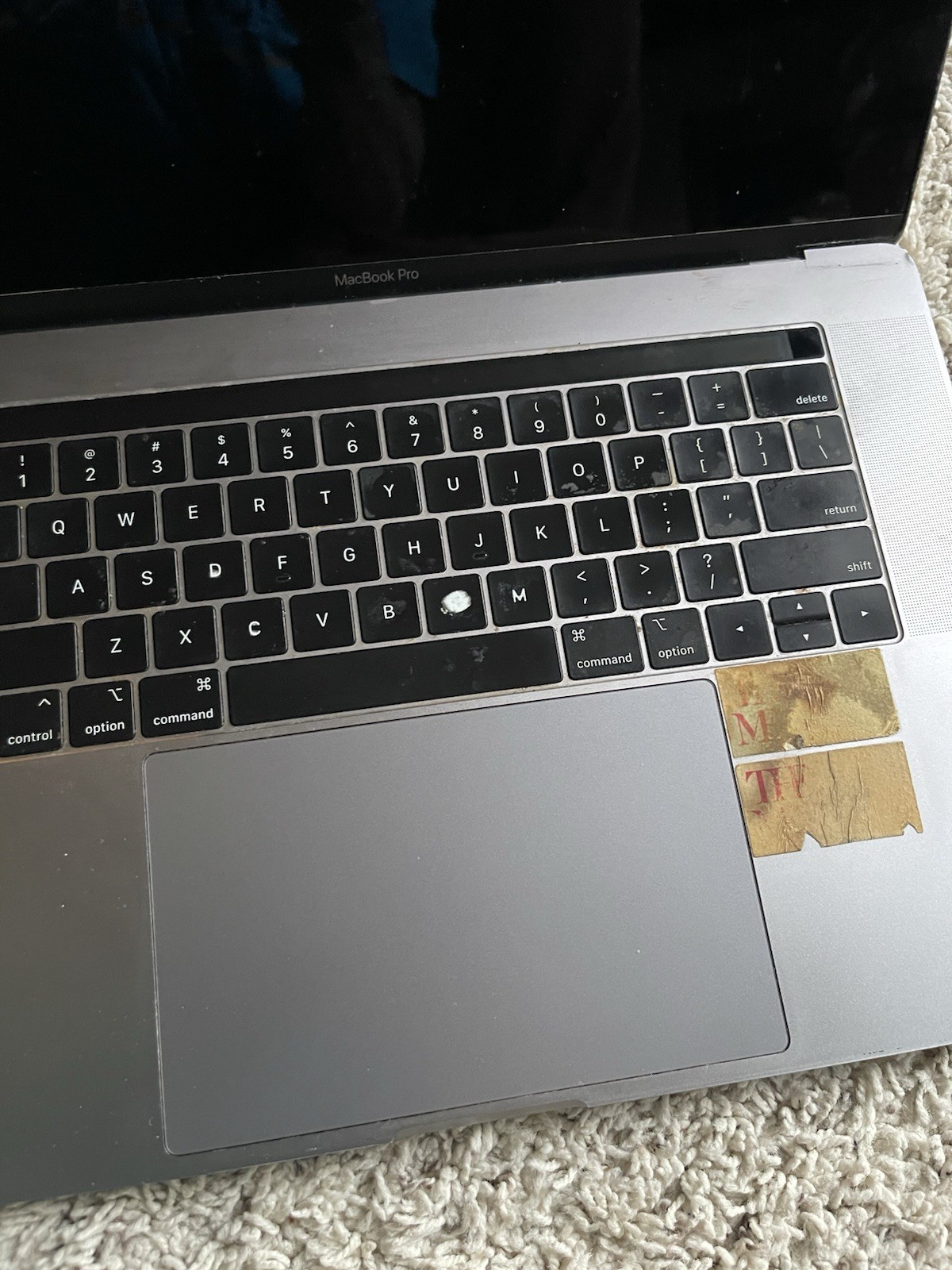 Apple A1990 MacBook Pro 2018 15″ Intel i7-8750H 16GB 256GB SSD Parts Repair