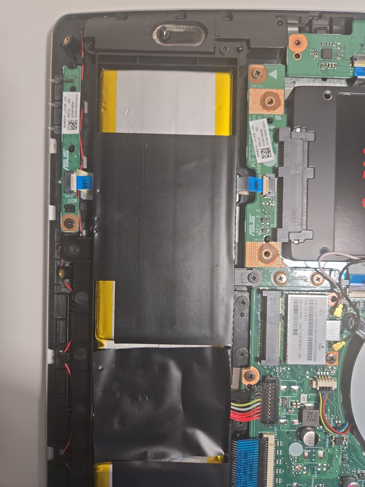Asus Tscr 14″/ i5-4200u/ 8Gb/Ssd 120Gb/ Camera Battery doesn’t Work/NO AC #01