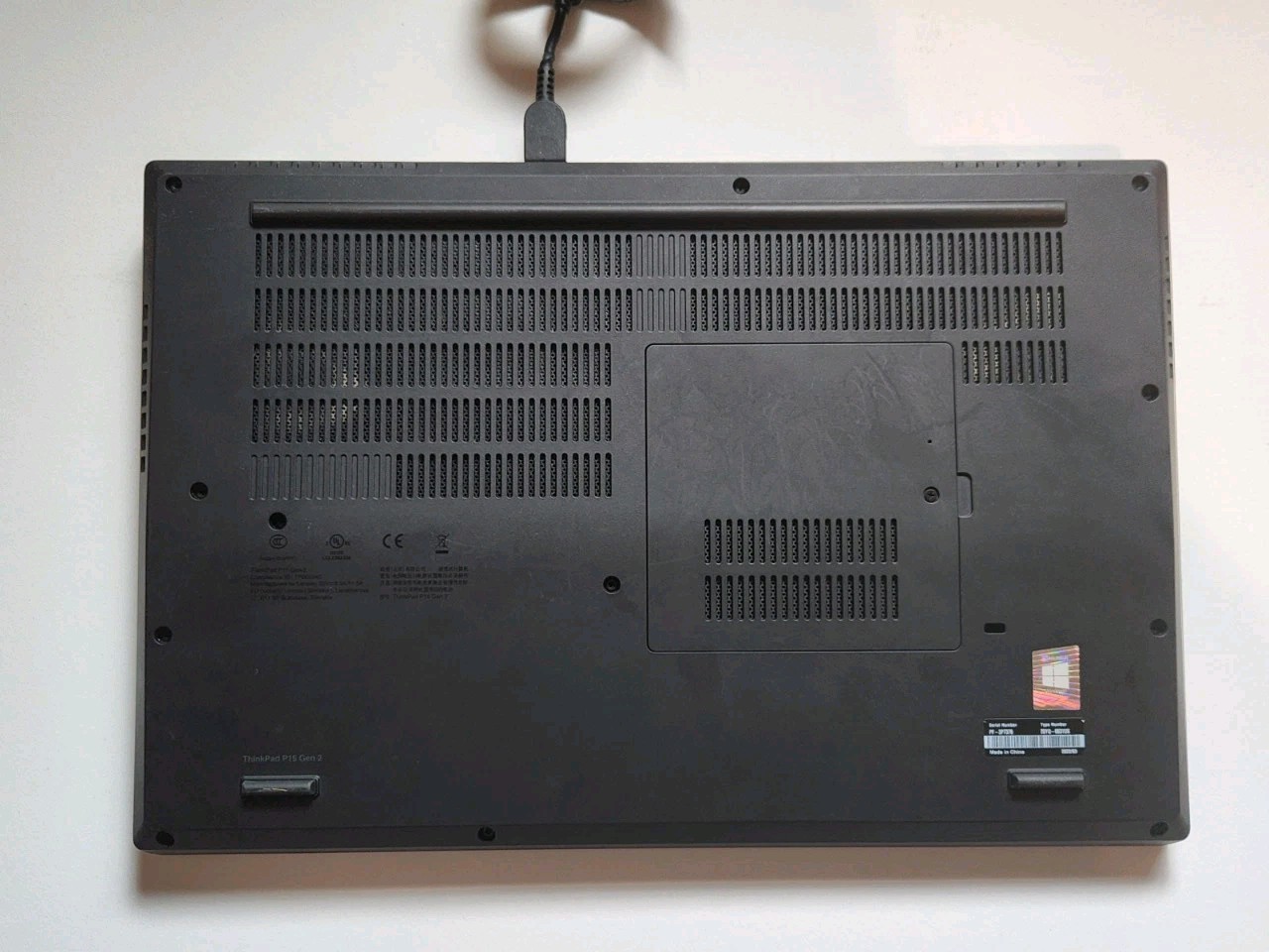 Lenovo P15 Gen 2 i7-11800H, 16GB, 512GB NVMe, NVIDIA T1200