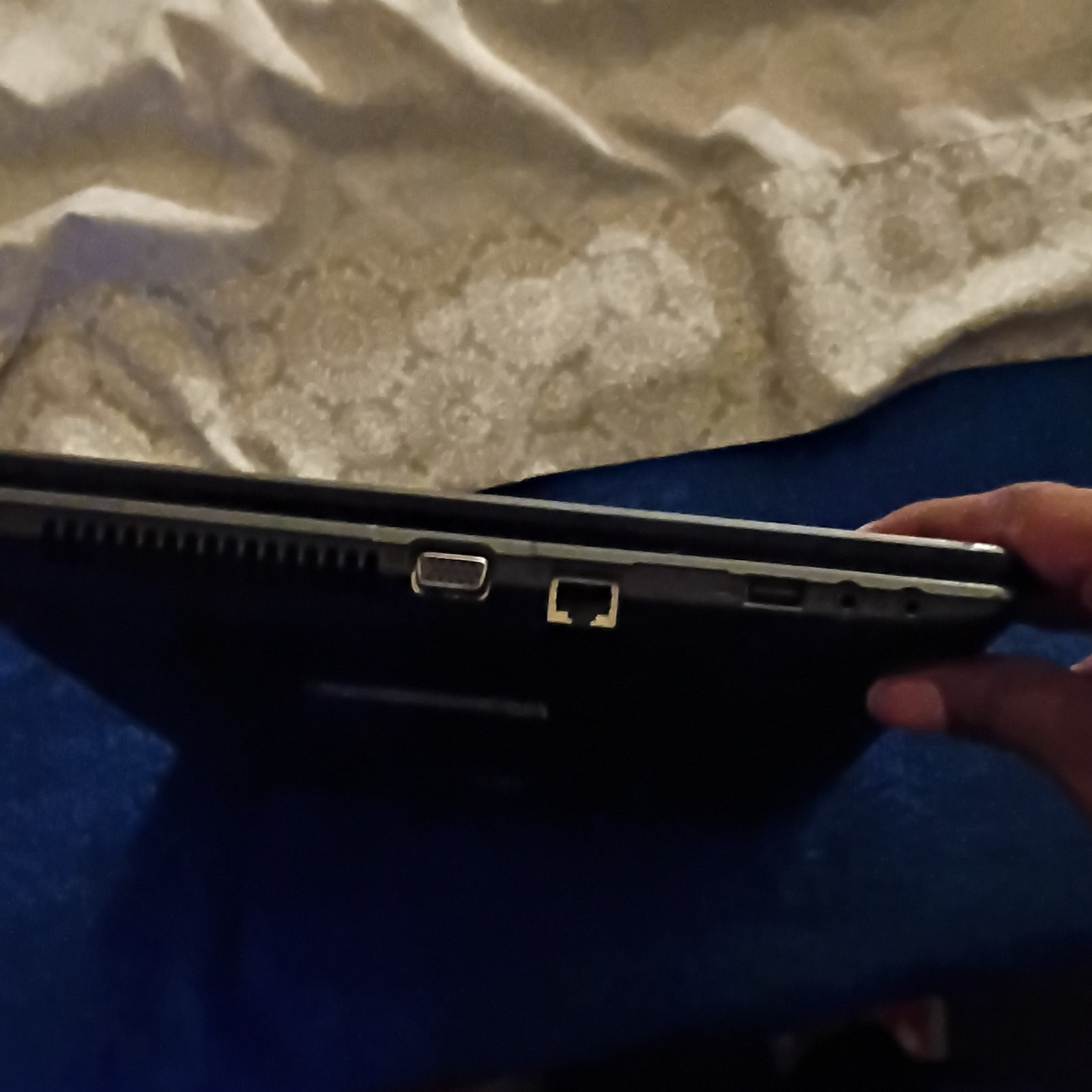 Acer 15.6in Black Laptop Windows 7 Built-in Webcam HDMI USB 2.0 LAN