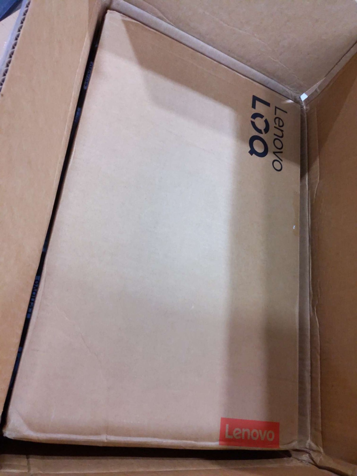 Lenovo LOQ 15ARP9 15.6″ FHD R5-7235HS 16GB RAM 512GB SSD GeForce RTX 4050 Win11H