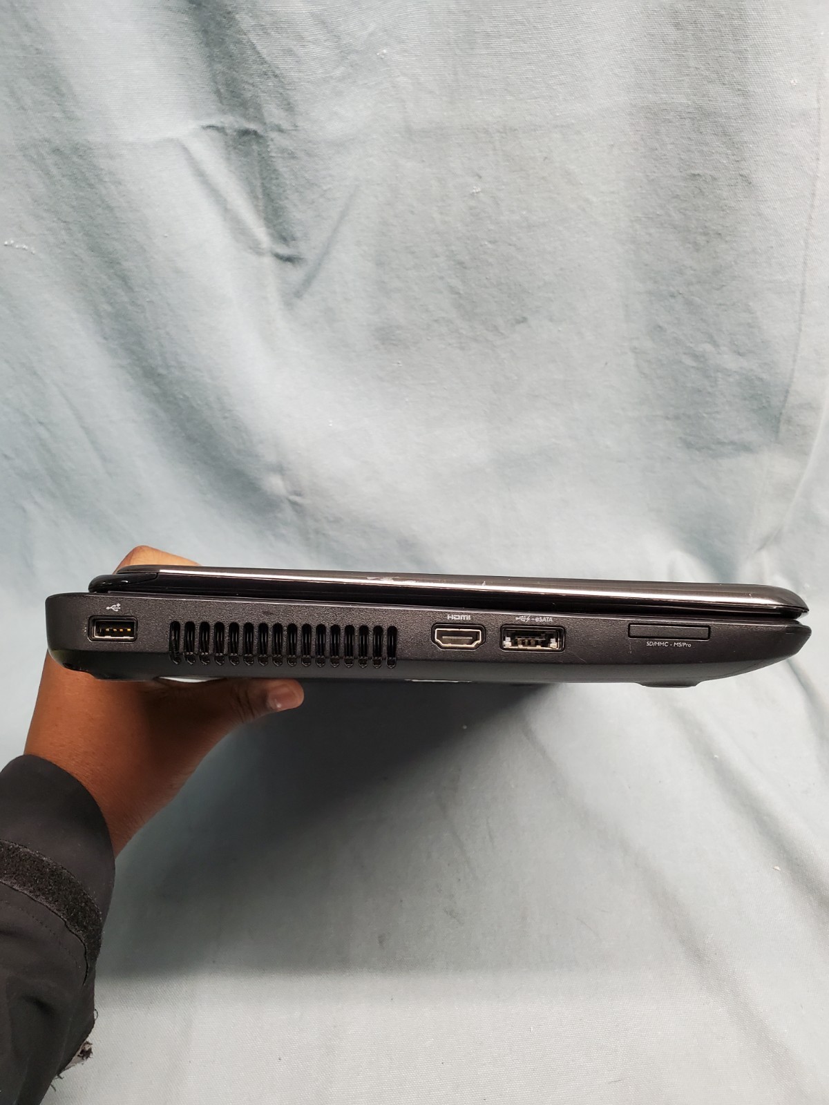 Dell Inspiron N5110 i7 2670QM 2.20GHz/ 6GB/ 1TB HDD/ 1366×768 #2761