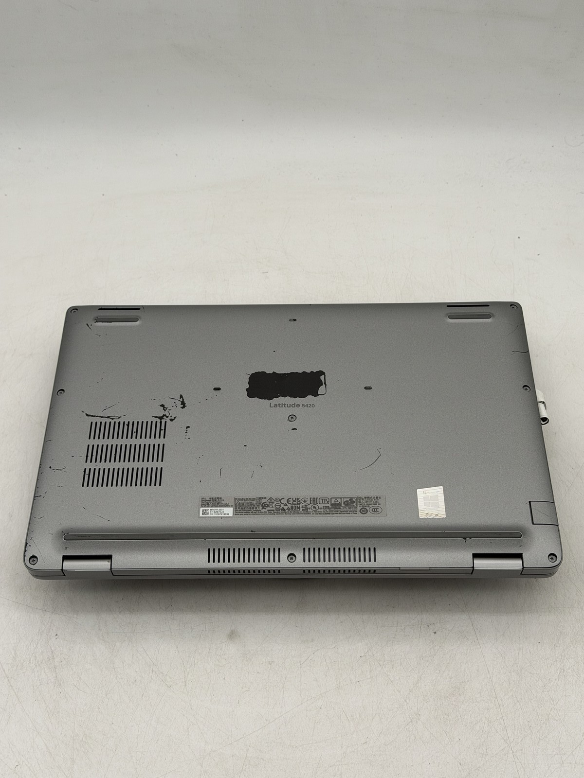 Dell Latitude 5420 14″ 8GB 128GB i5-1135G7 NO OS – READ