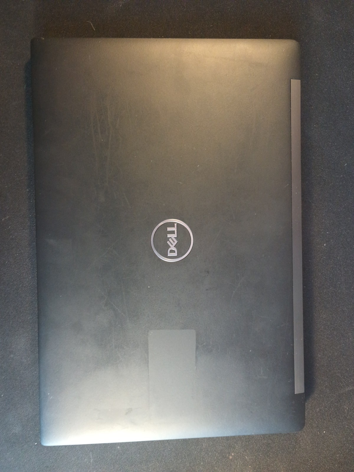 Dell Latitude 7490 14″ 1080p 8th gen i7 32GB RAM 256GB SSD Linux Mint
