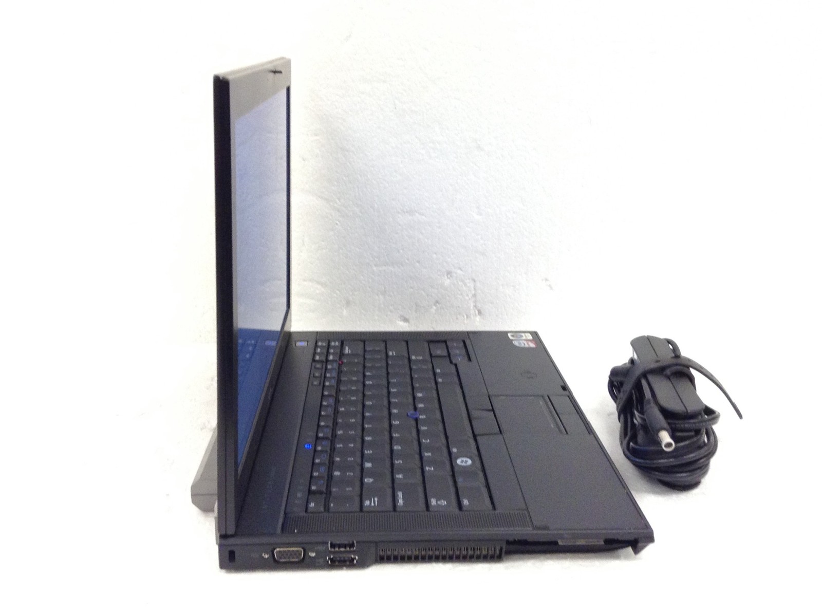Dell Latitude E6400 14″ Core 2 Duo P8700 2.53GHz Laptop w/4GB, DVD-RW, No HD