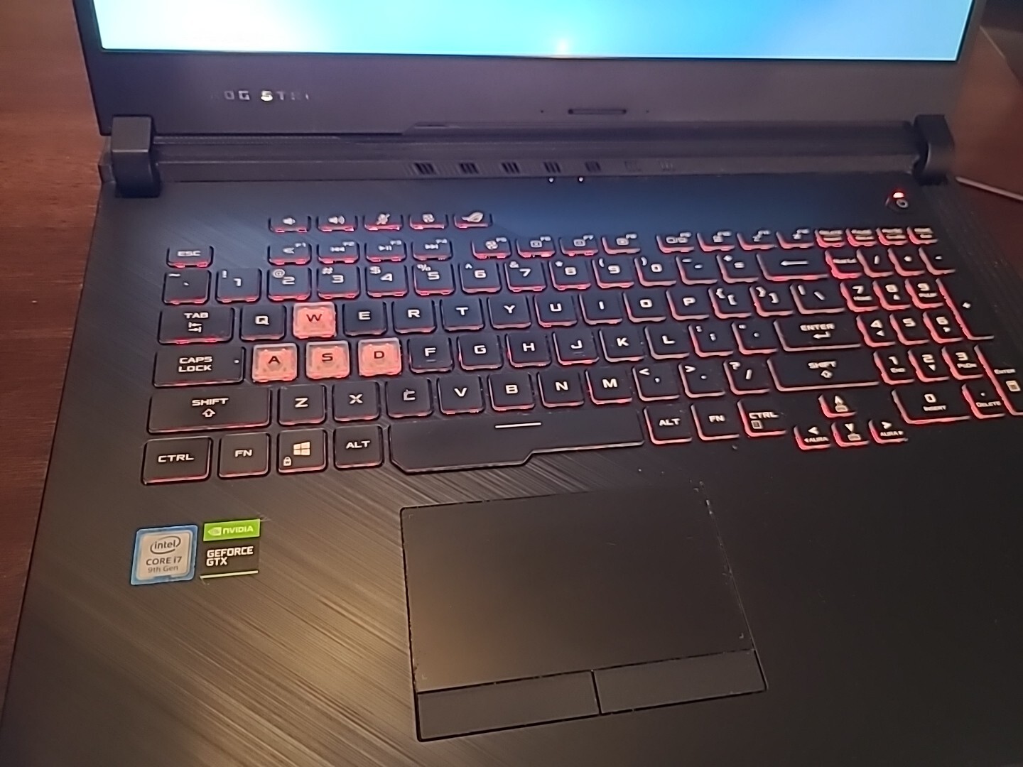 ASUS ROG Strix G G731GU 17.3″ INTEL i7-9750H NVIDIA GTX 1660 TI 2.6GHz 16GB RAM