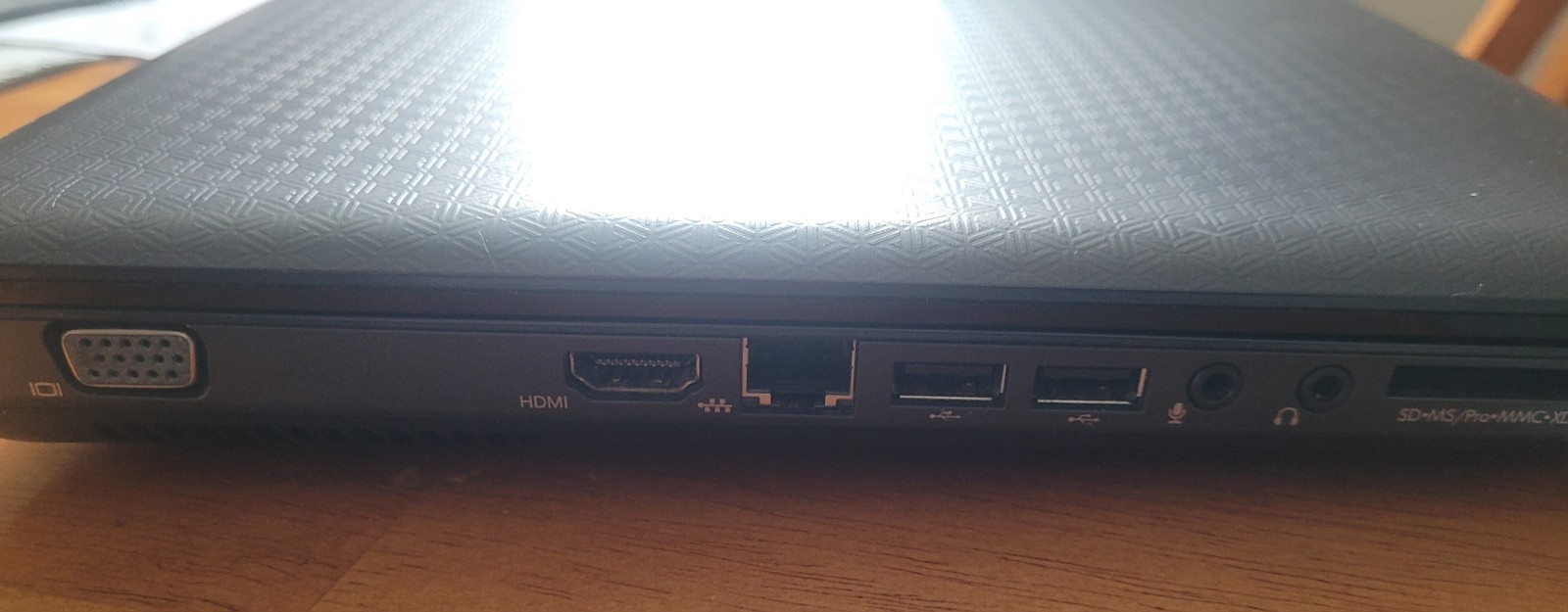 HP G62-340US Laptop AMD Dual-Core Windows 7 HDMI Wi-Fi Charger No HD