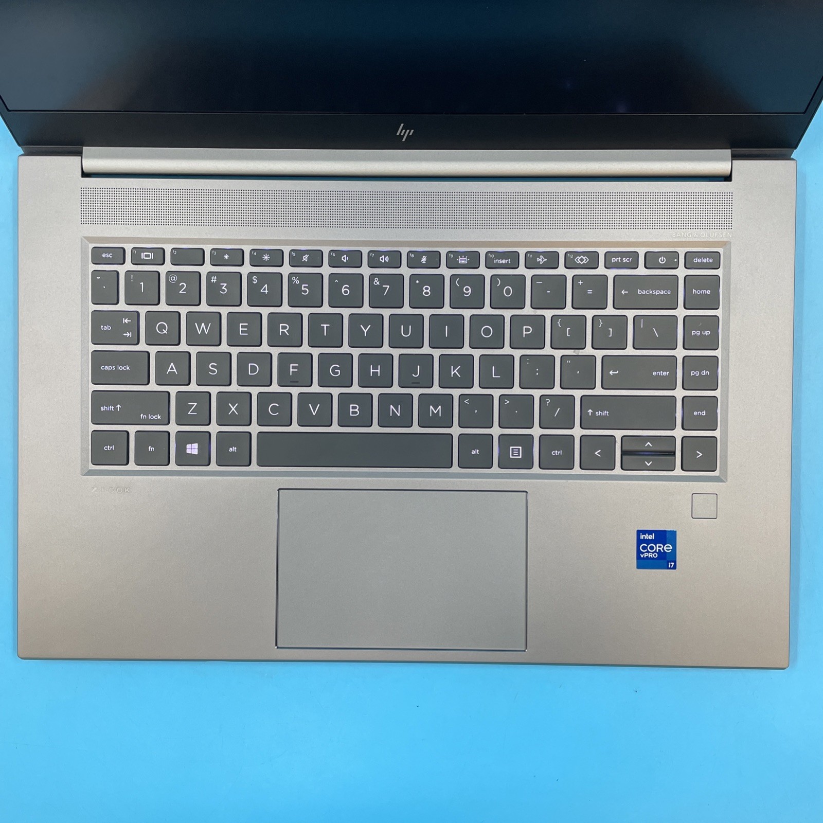 HP ZBook Studio G8 | i7-11850H | 32GB RAM | 256GB SSD | A2000 | WIN 11 PRO | 89%