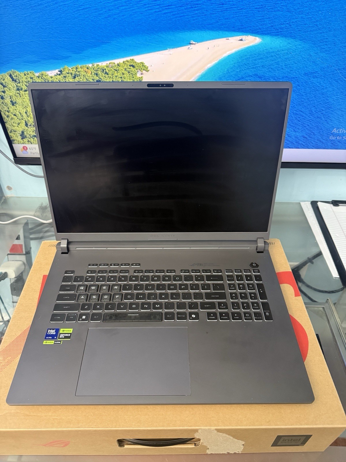 ASUS ROG Strix G18 Gaming Laptop Intel Ultra 9 RTX 5080 (No Ram, No SSD.