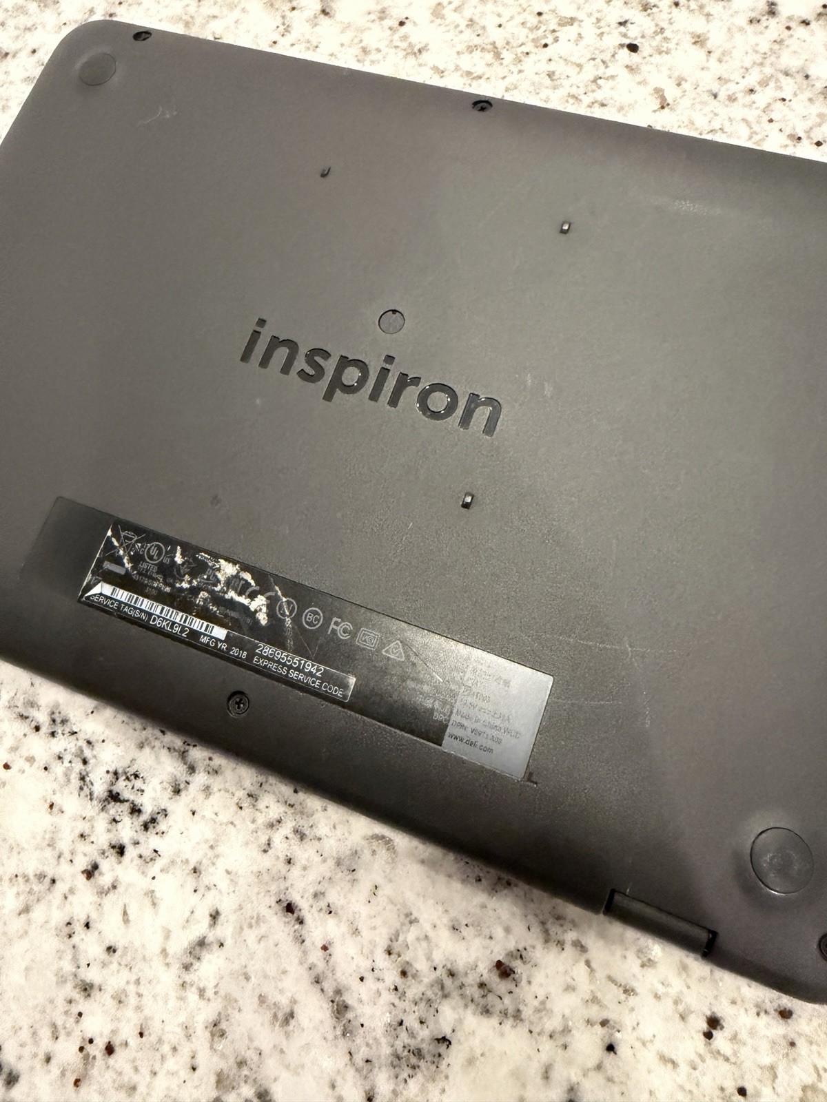 Dell Inspiron 11 3180 P24T003 Laptop AMD A6 4GB For Parts w Charger