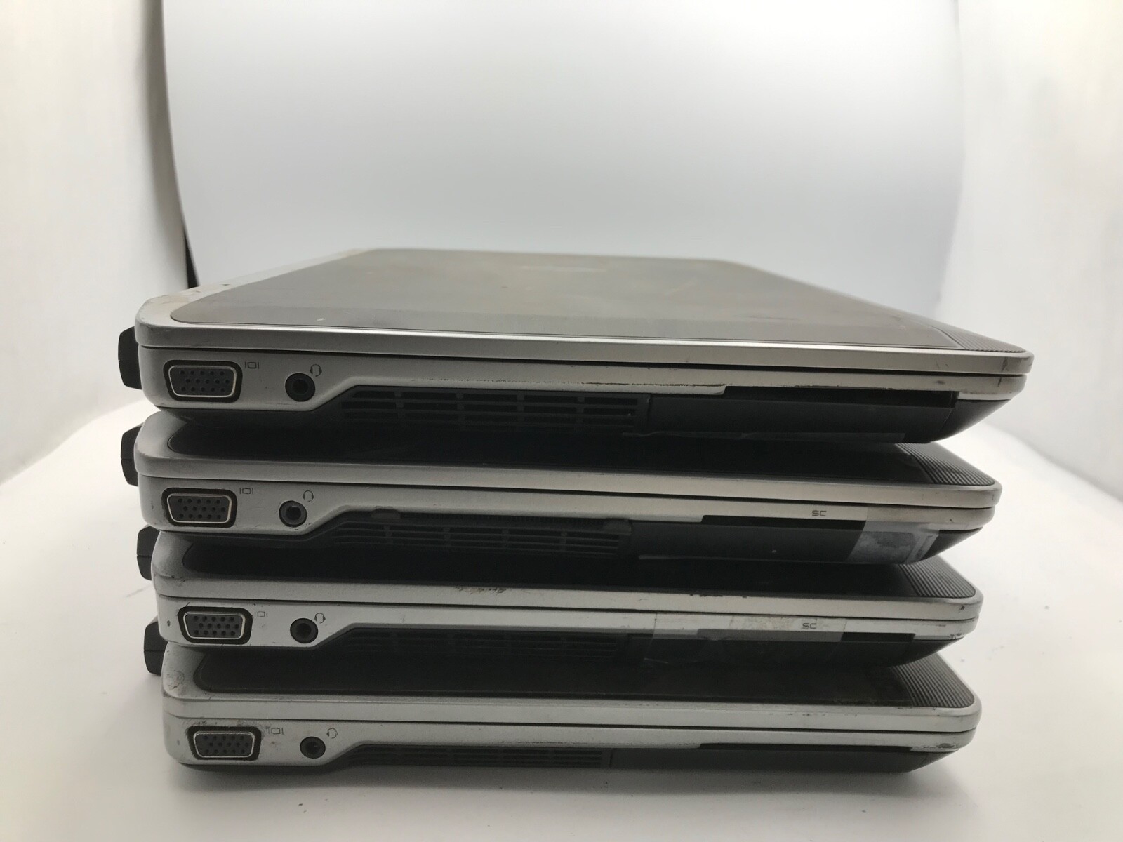 Lot of 4 Dell Latitude 6330/ 6320 13″ Core i5 2nd/3rd Gen. – MZ