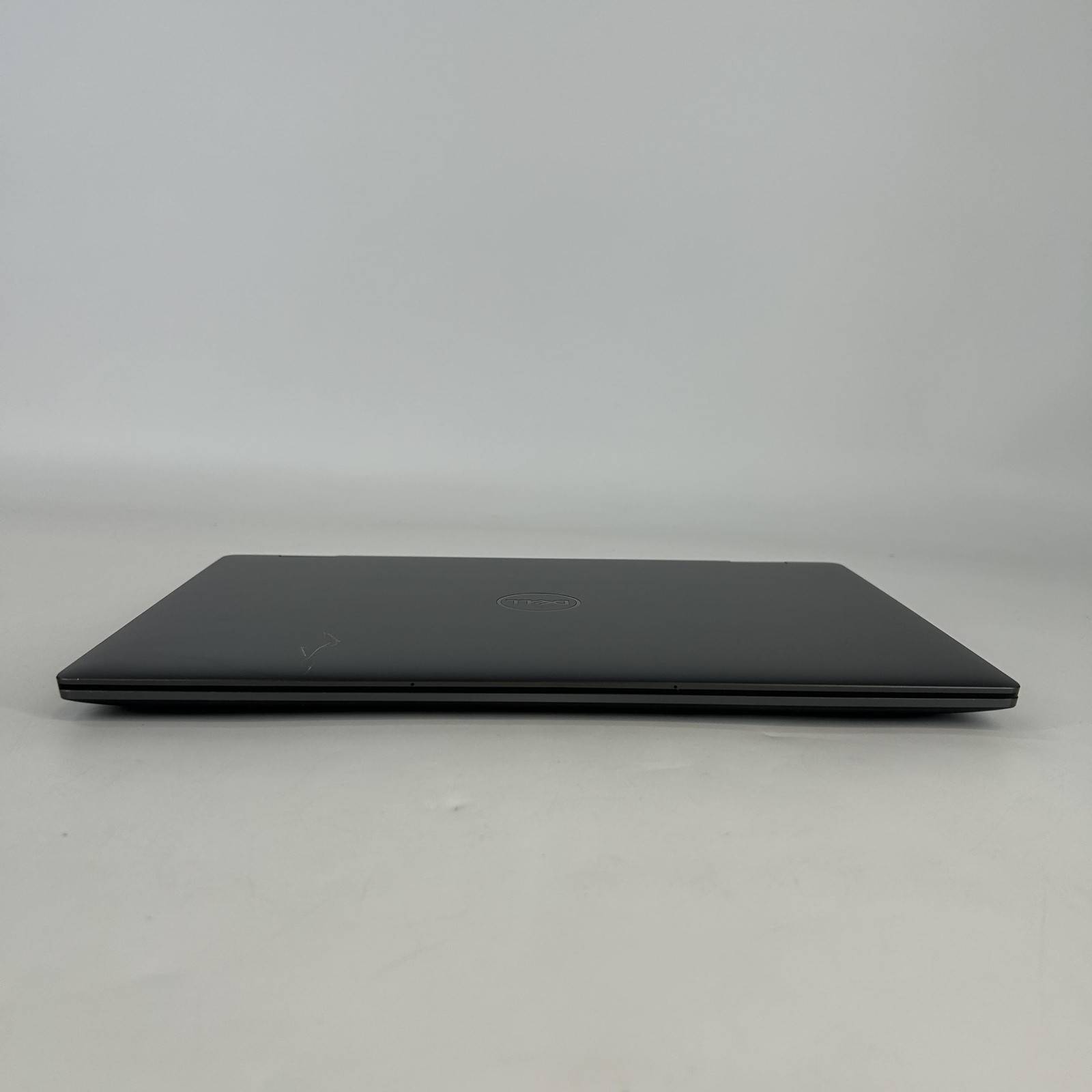 Dell Latitude 9440 (2-in-1) 14 Gray 2K TOUCH 1.8 GHz i7-1365U 32GB 1TB SSD Good
