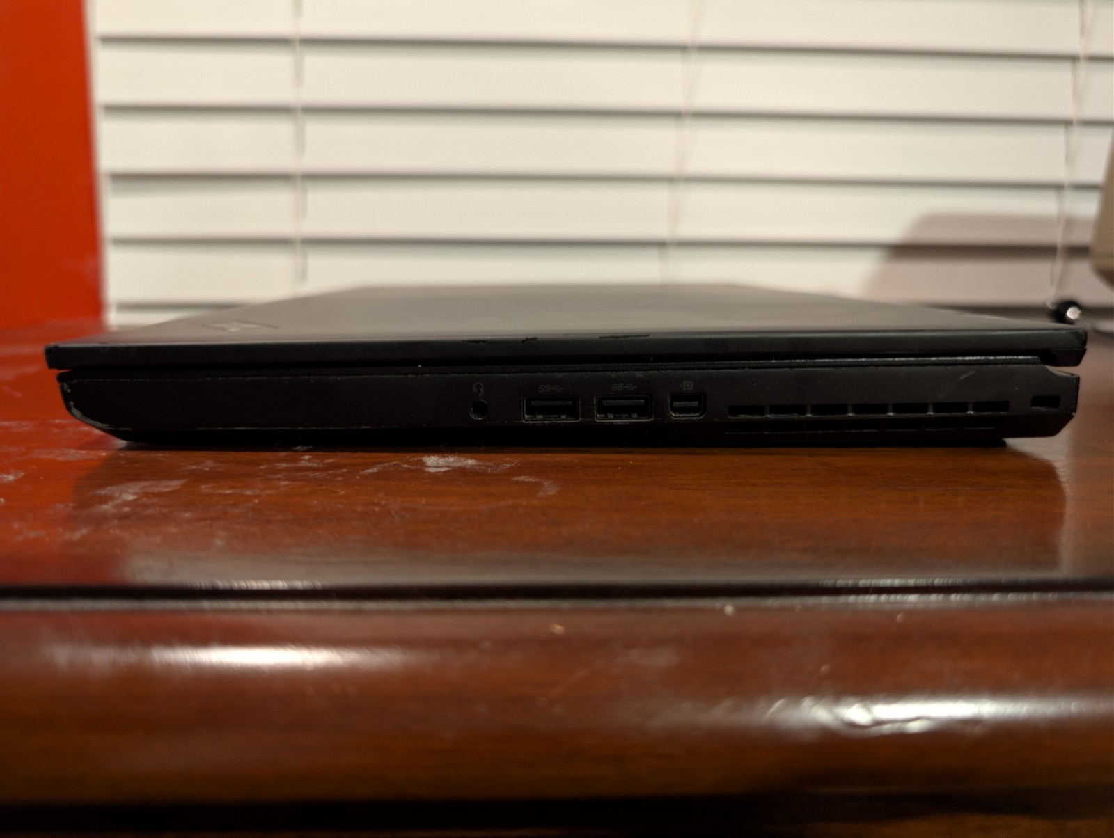 Lenovo Thinkpad P50, i7-6700HQ, NVIDIA Quadro M1000M, (NO RAM or SSD)