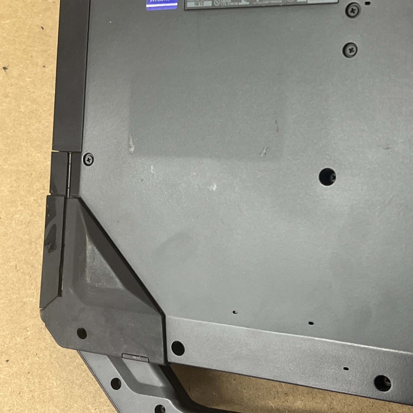 Dell Latitude 5414 Rugged Laptop i7-6600U 8GB Ram – Fair *No SSD/OS, Low Batt*